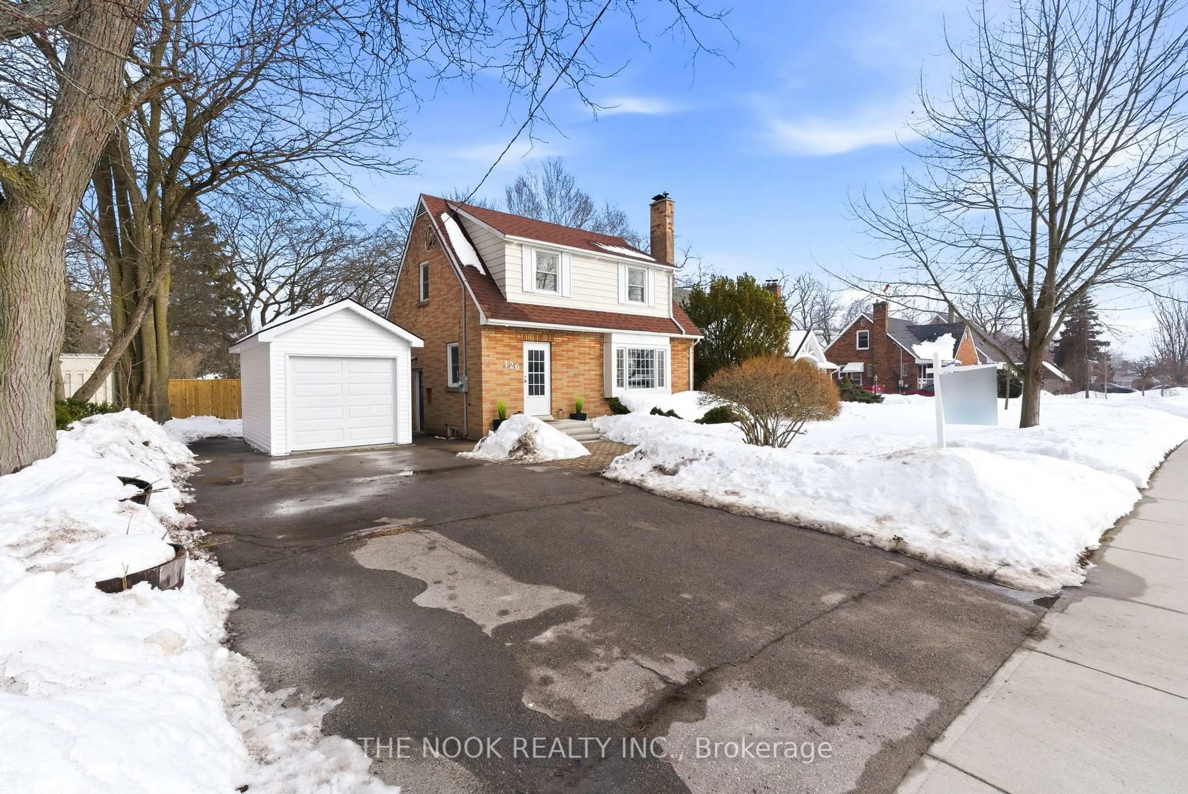 A pic from outside/outdoor area/front of a property/back of a property/a pic from drone, street for 126 Abbott Blvd, Cobourg Ontario K9A 4E7