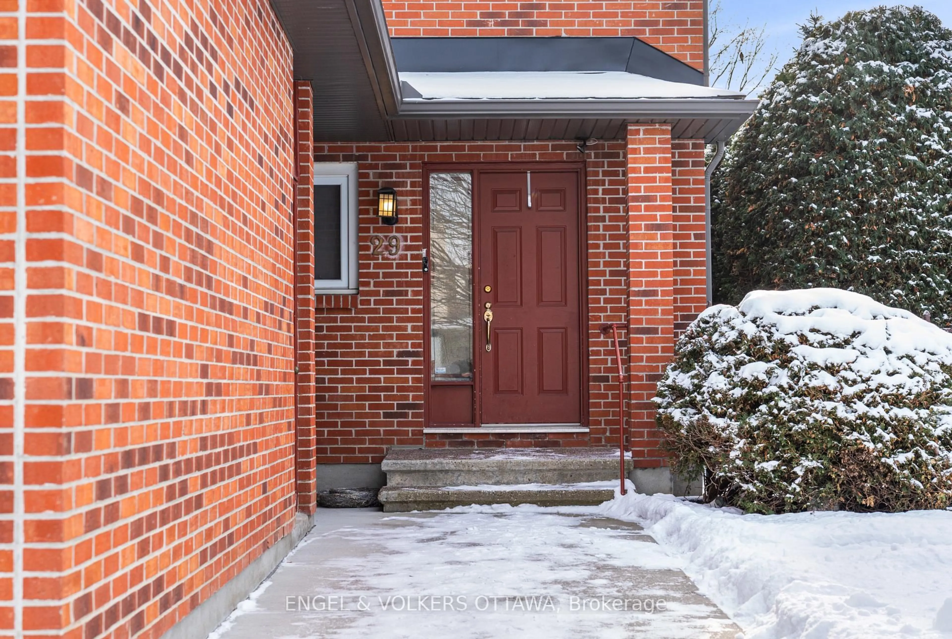 Home with brick exterior material, street for 29 Valley Ridge St, Ottawa Ontario K2E 7W3