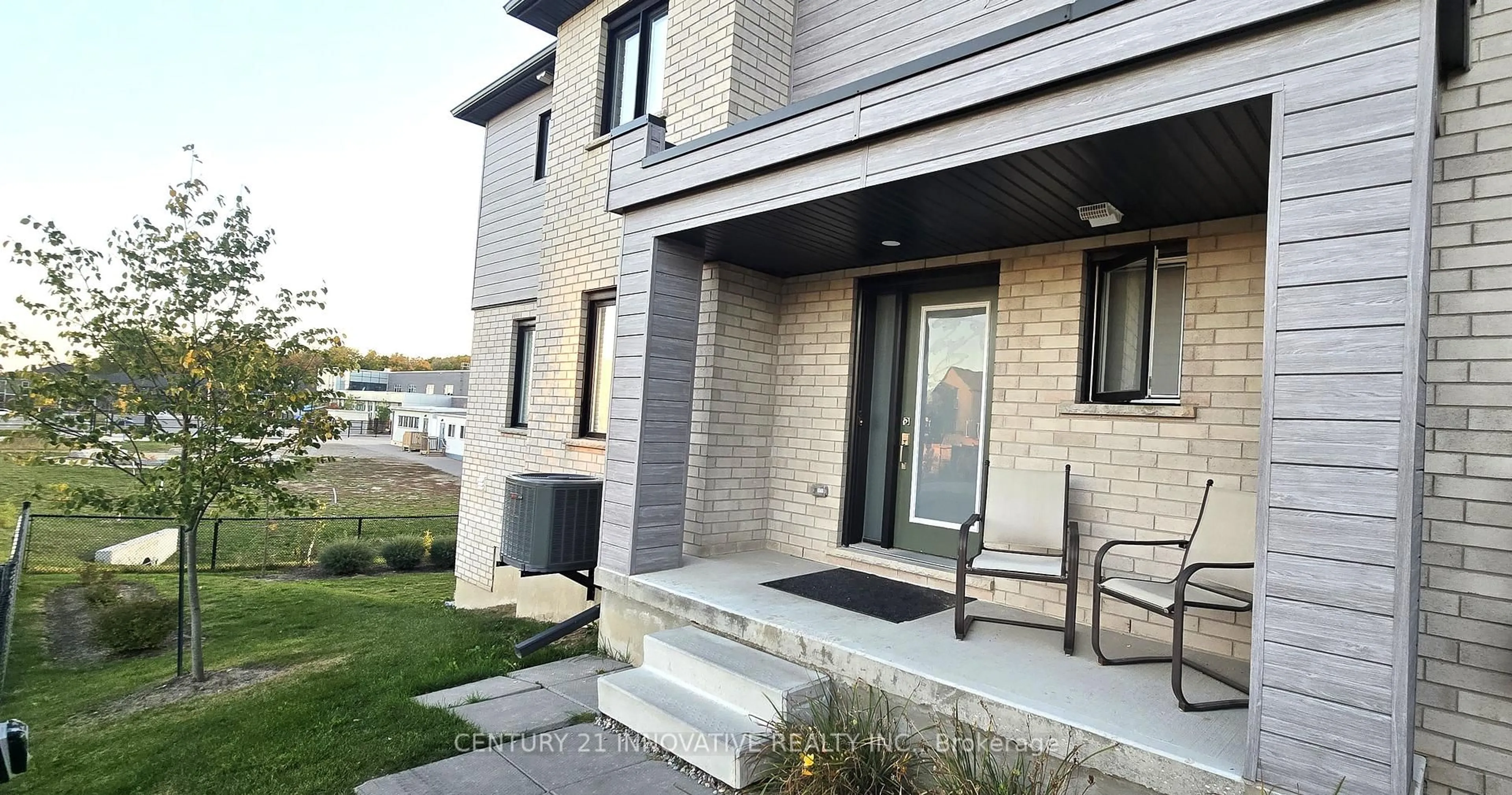 Unknown for 92 Pony Way, Kitchener Ontario N2R 0R8