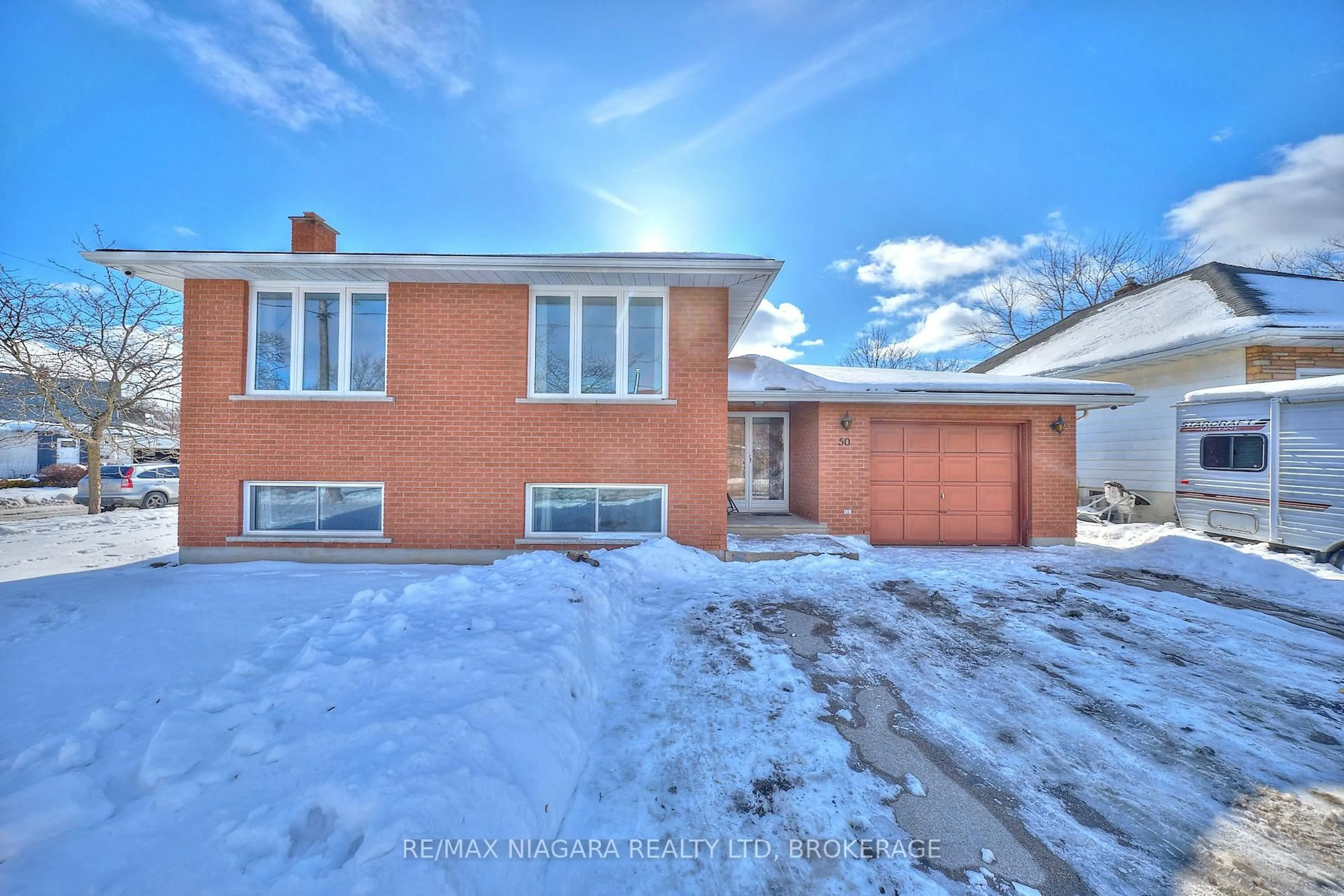 Home with brick exterior material, street for 50 Chetwood St, St. Catharines Ontario L2S 2A2