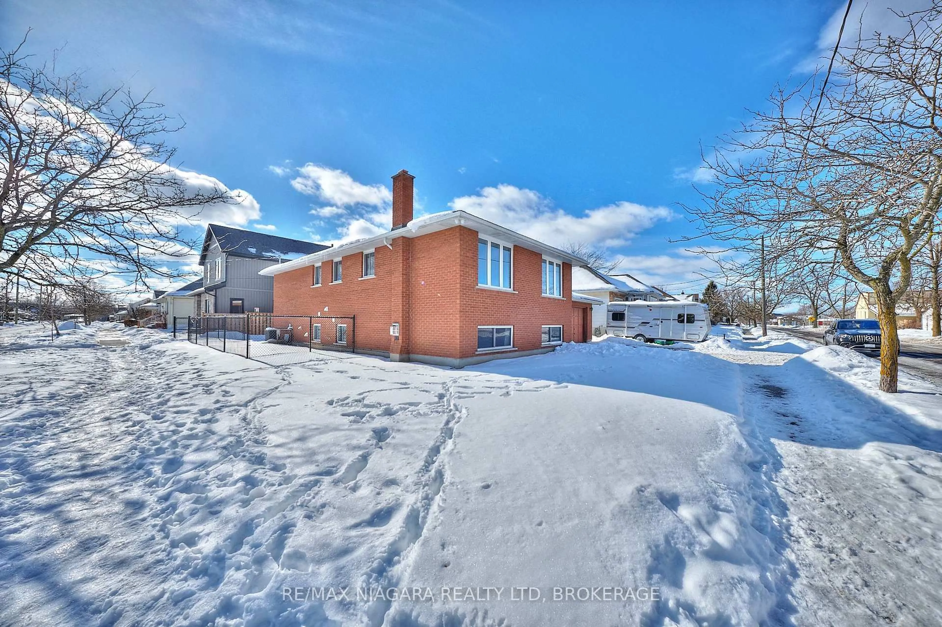 Unknown for 50 Chetwood St, St. Catharines Ontario L2S 2A2