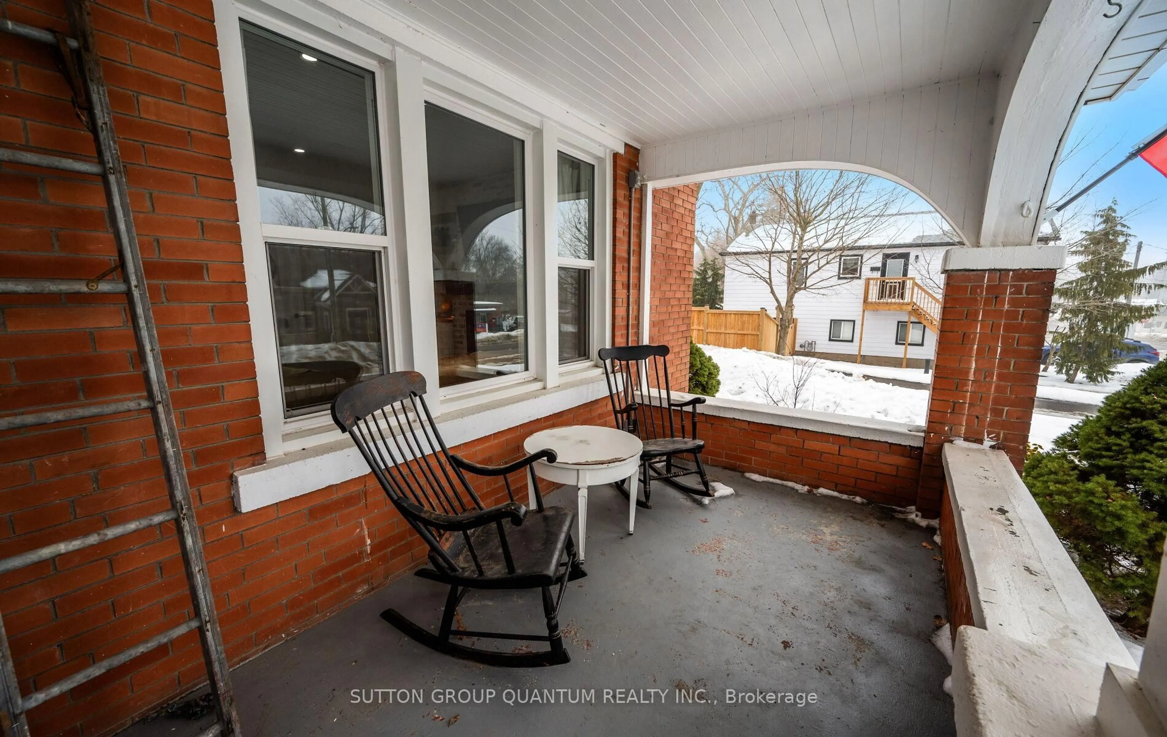 Patio, street for 612 MAIN St, Norwich Ontario N0J 1C0