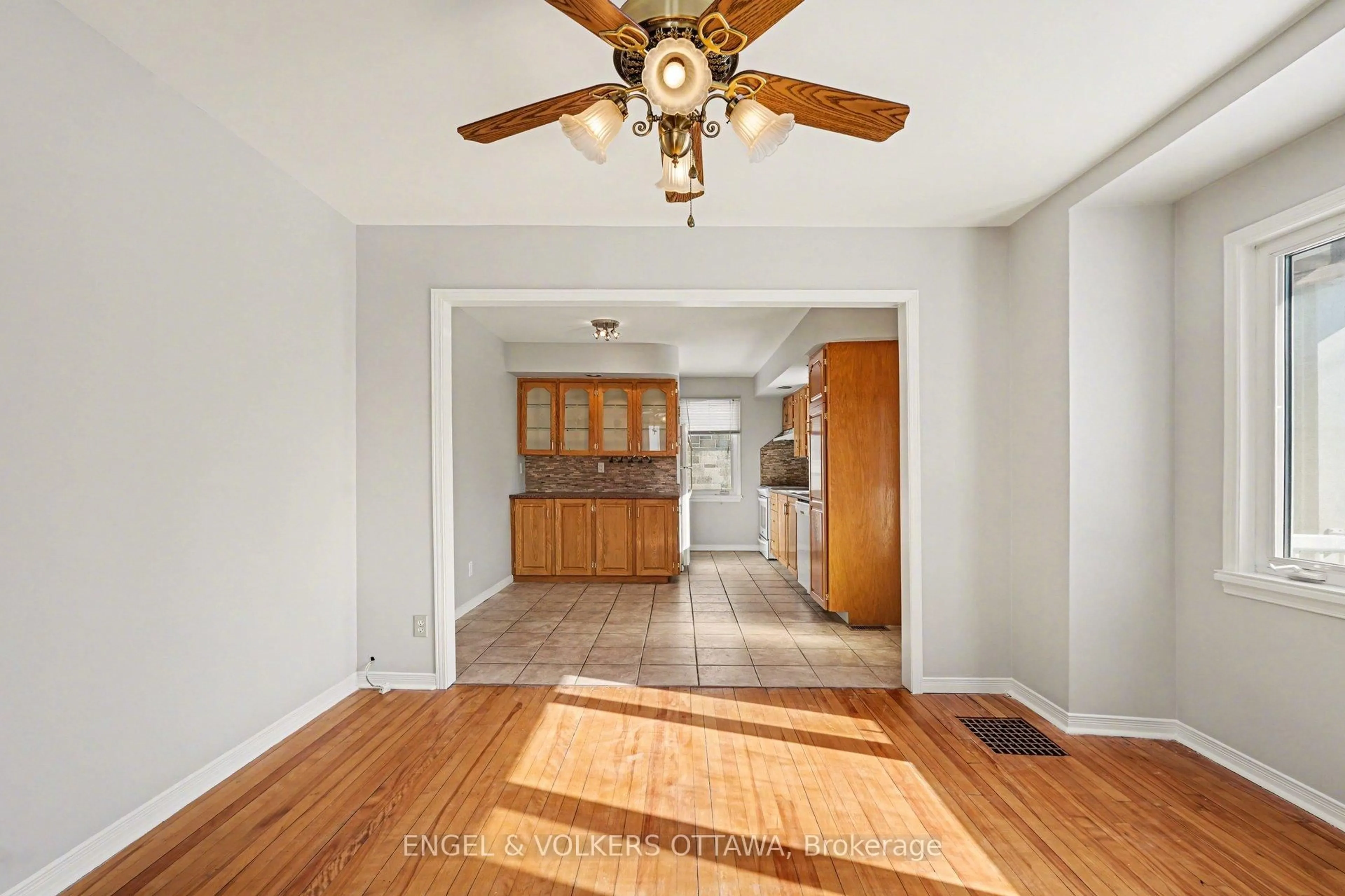 Unknown for 87 King George St, Ottawa Ontario K1K 1V4