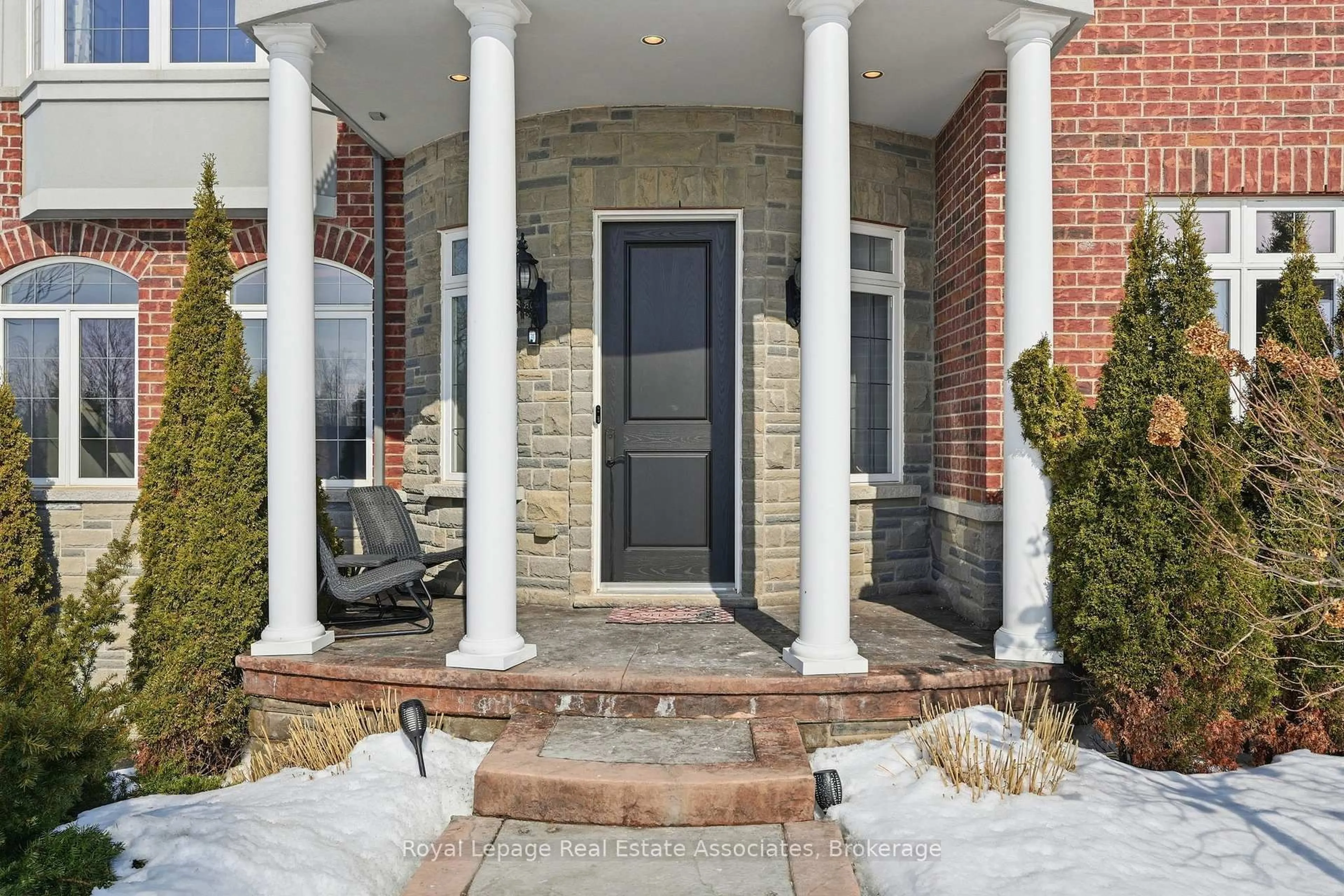 Home with brick exterior material, street for 100 Chesswood Tr, Hamilton Ontario L8N 2Z7