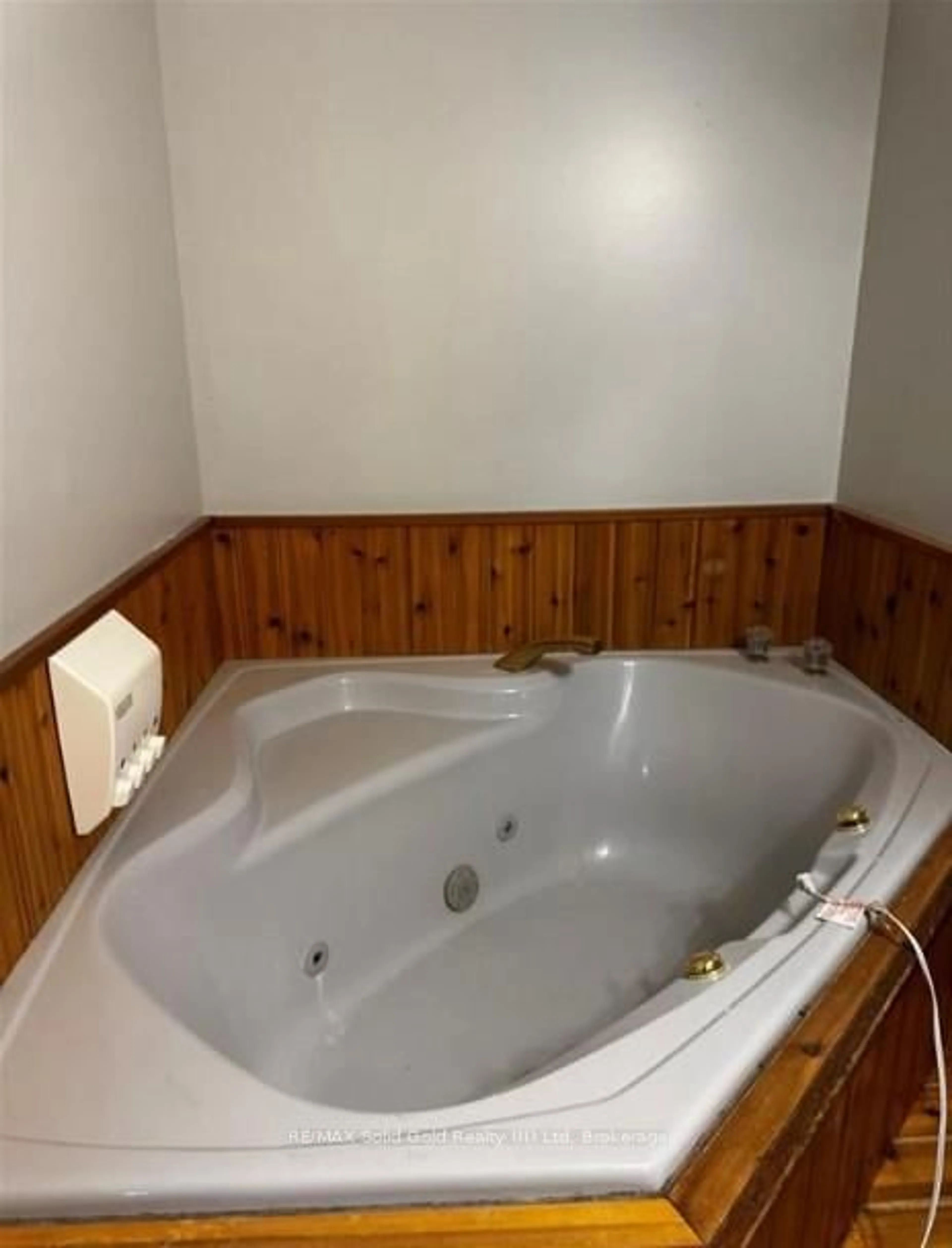 A pic of a room for 316E Bluevale St, Waterloo Ontario N2J 4G3