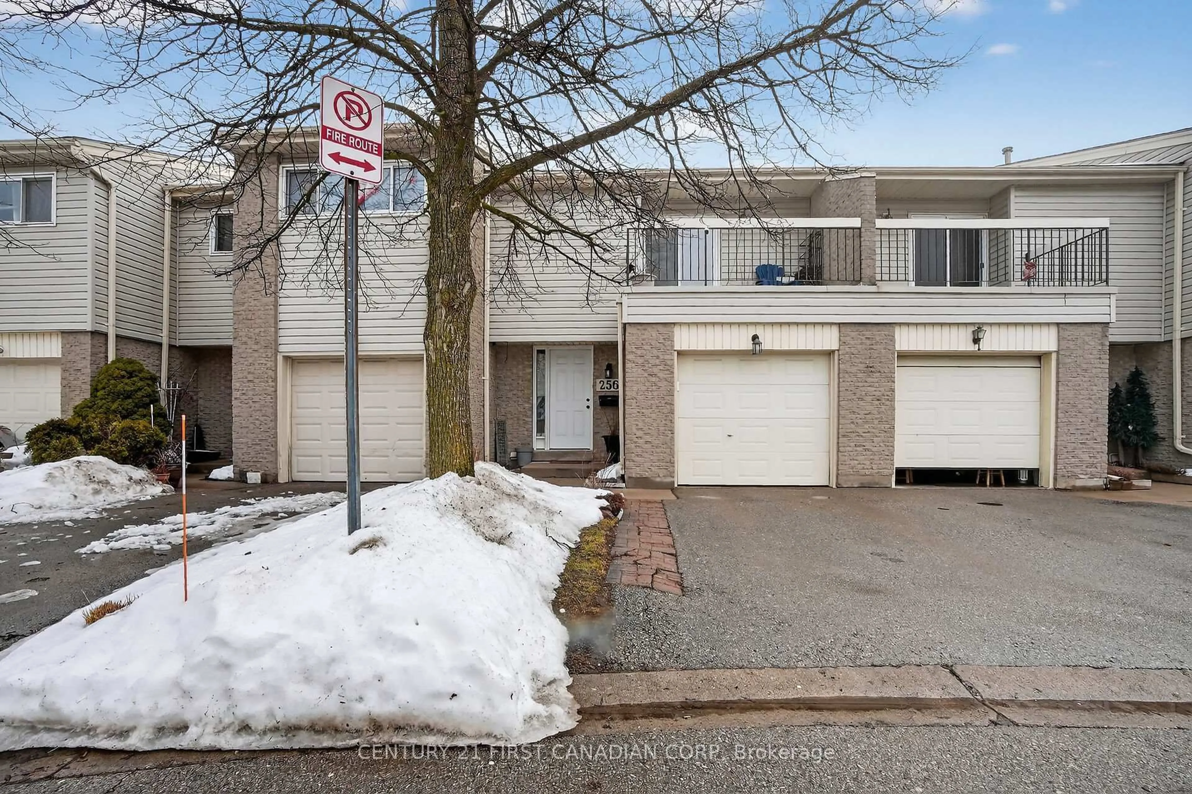 Unknown for 700 Osgoode Dr #256, London South Ontario N6E 2H1