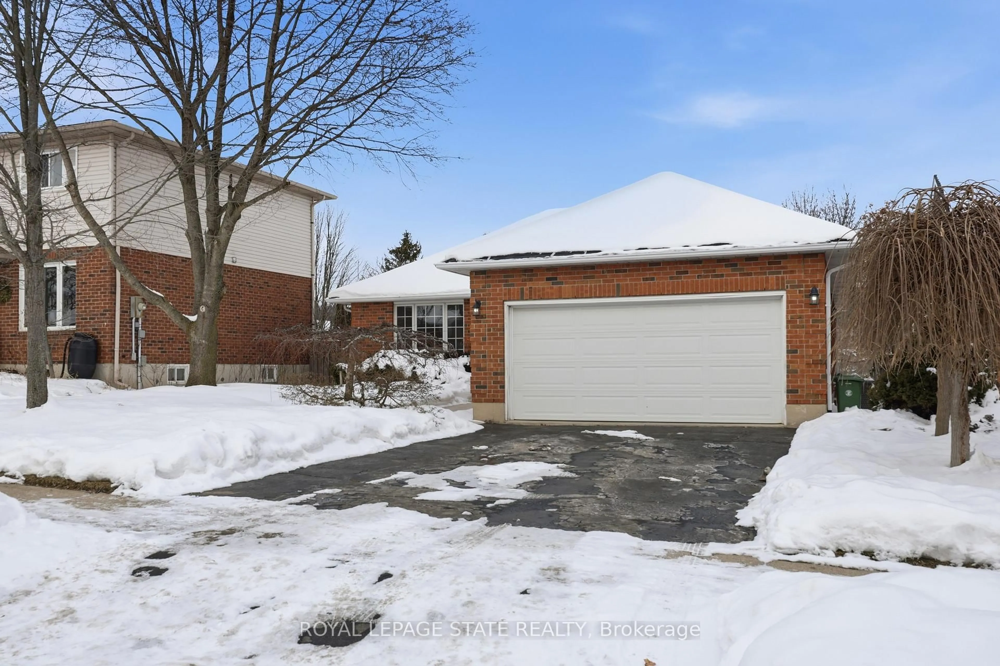 Unknown for 5 Linington Tr, Hamilton Ontario L9H 6Z5