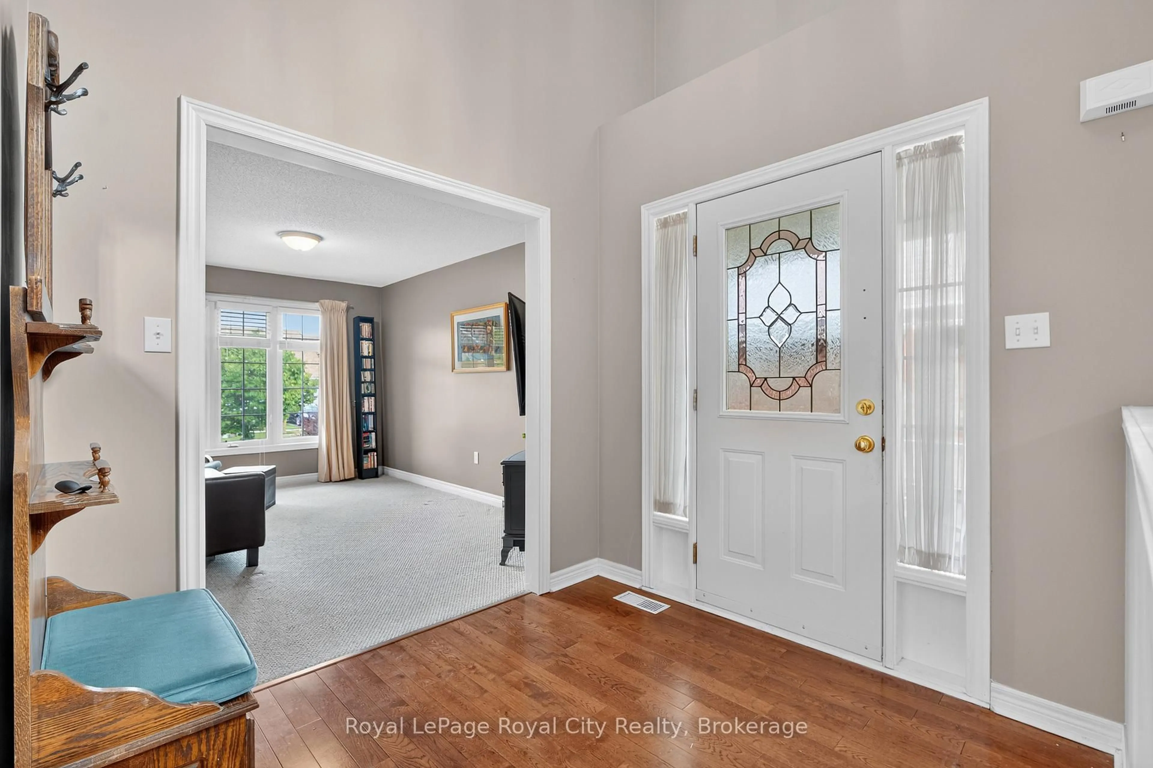 Indoor entryway for 22 Thornton St, Guelph Ontario N1E 7B1