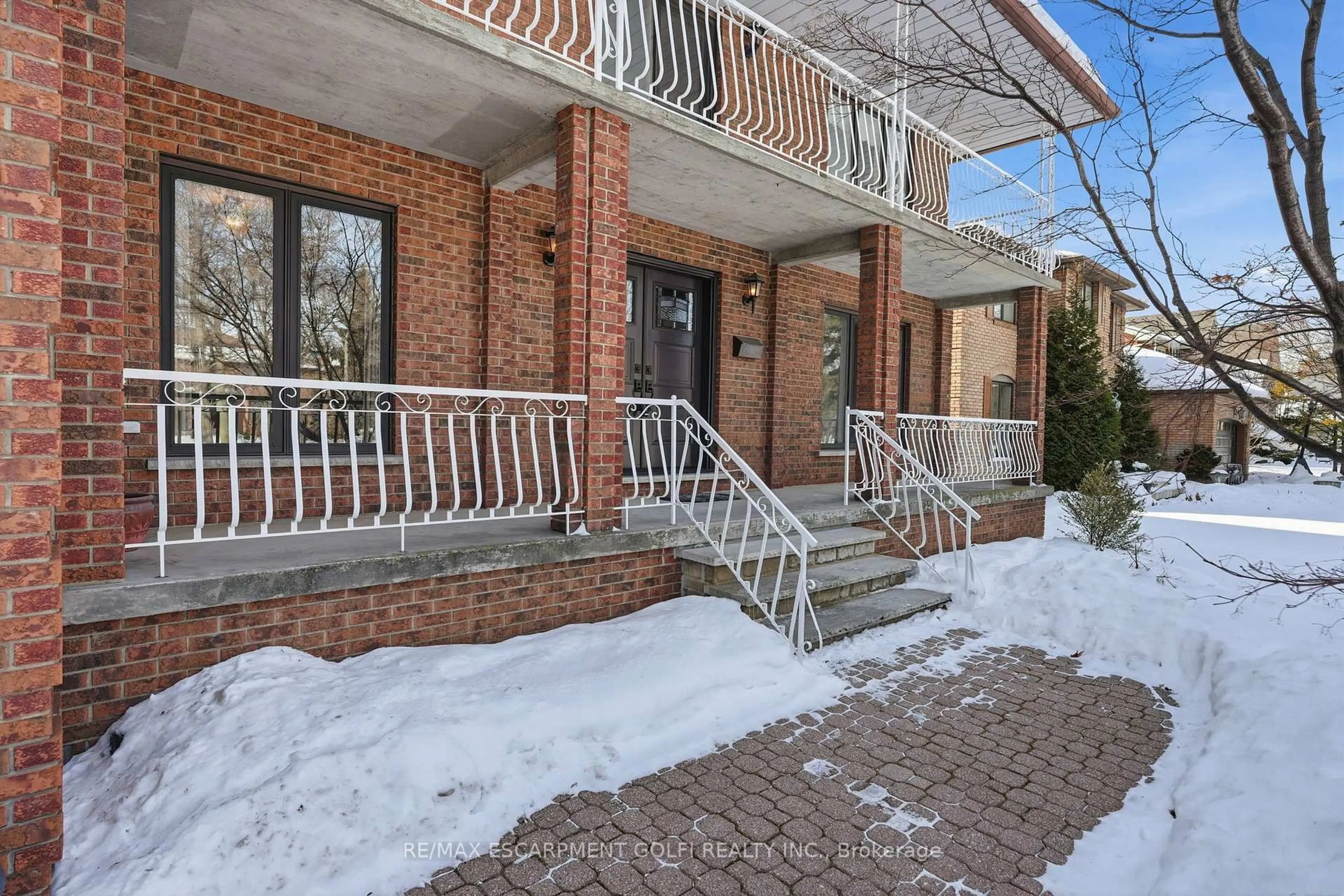 Home with brick exterior material, street for 383 Scenic Dr, Hamilton Ontario L9C 1G6