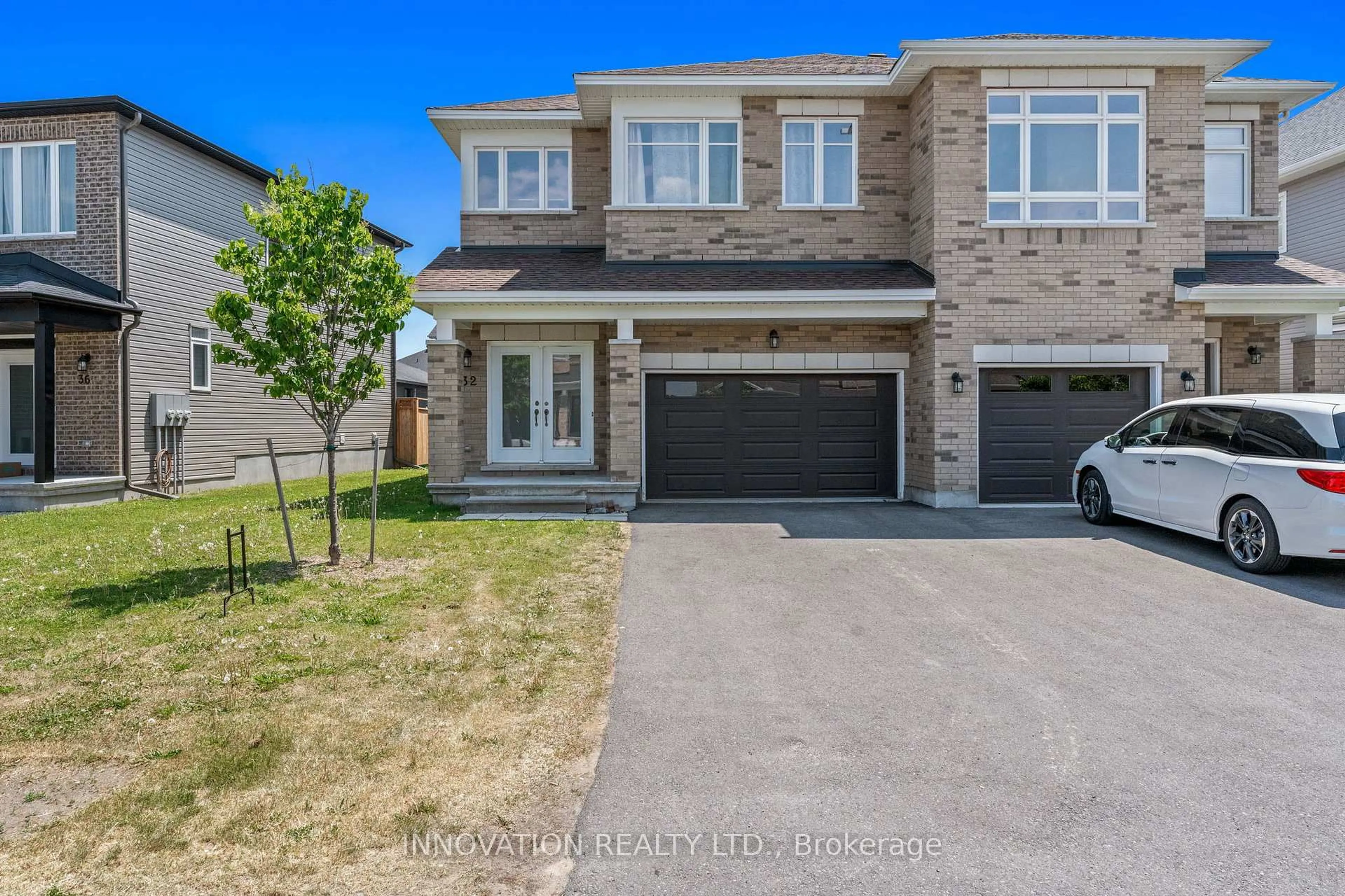 Home with brick exterior material, street for 32 Peever Pl, Carleton Place Ontario K7C 0K5