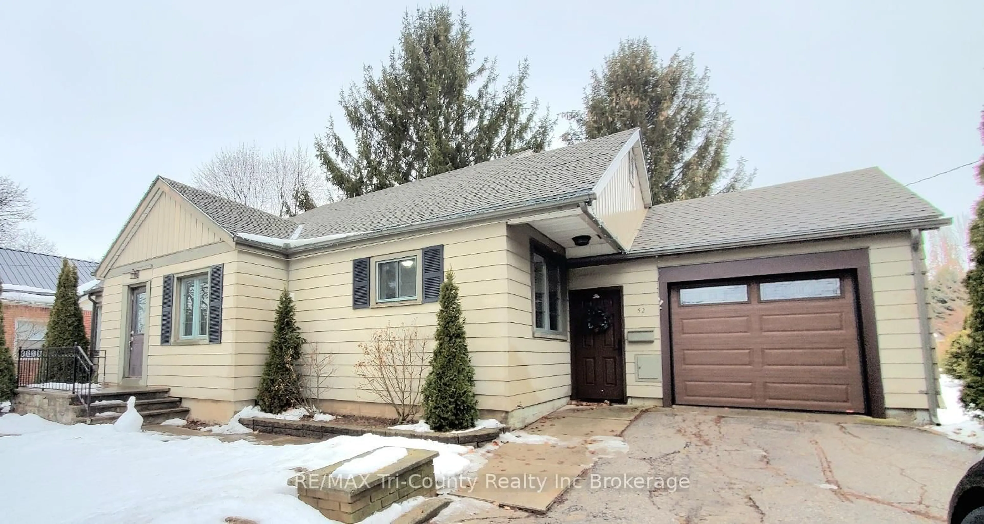 Unknown for 52 North St, Tillsonburg Ontario N4G 1C1