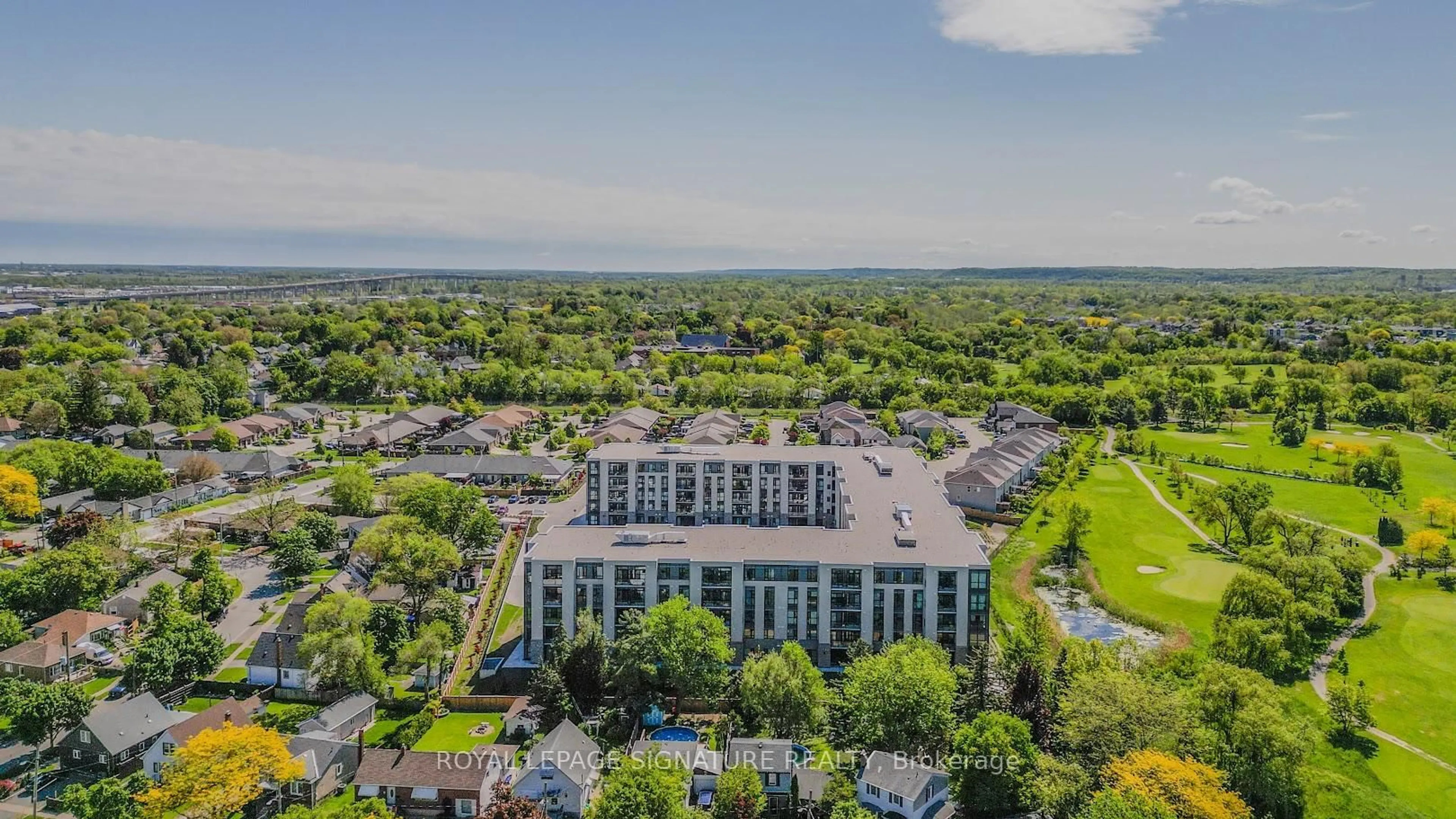 A pic from outside/outdoor area/front of a property/back of a property/a pic from drone, unknown for 50 Herrick Ave #UP27, St. Catharines Ontario L2P 0G3