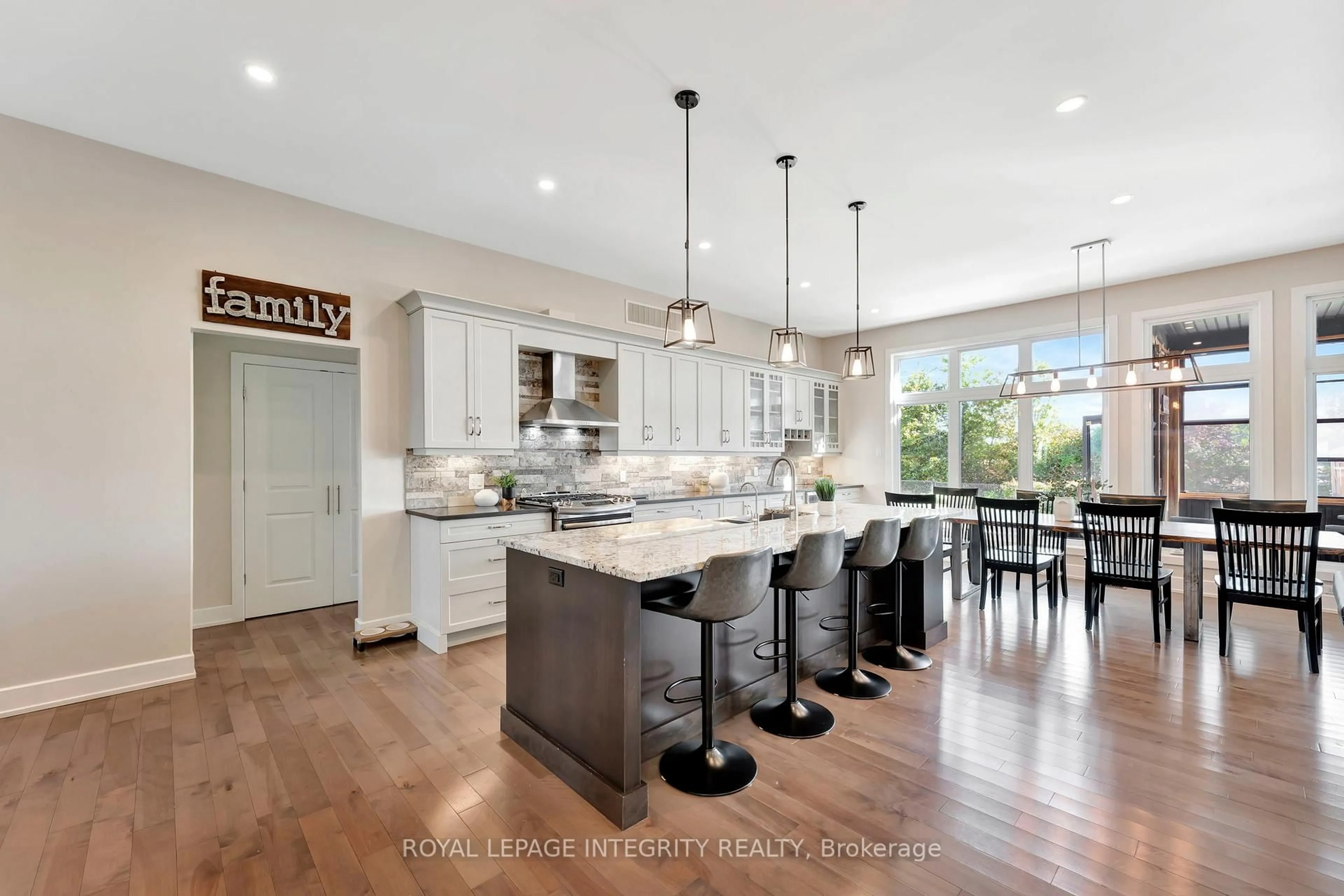 Open concept kitchen, ceramic/tile floor for 2198 Maple Forest Dr, North Gower Ontario K0A 2T0