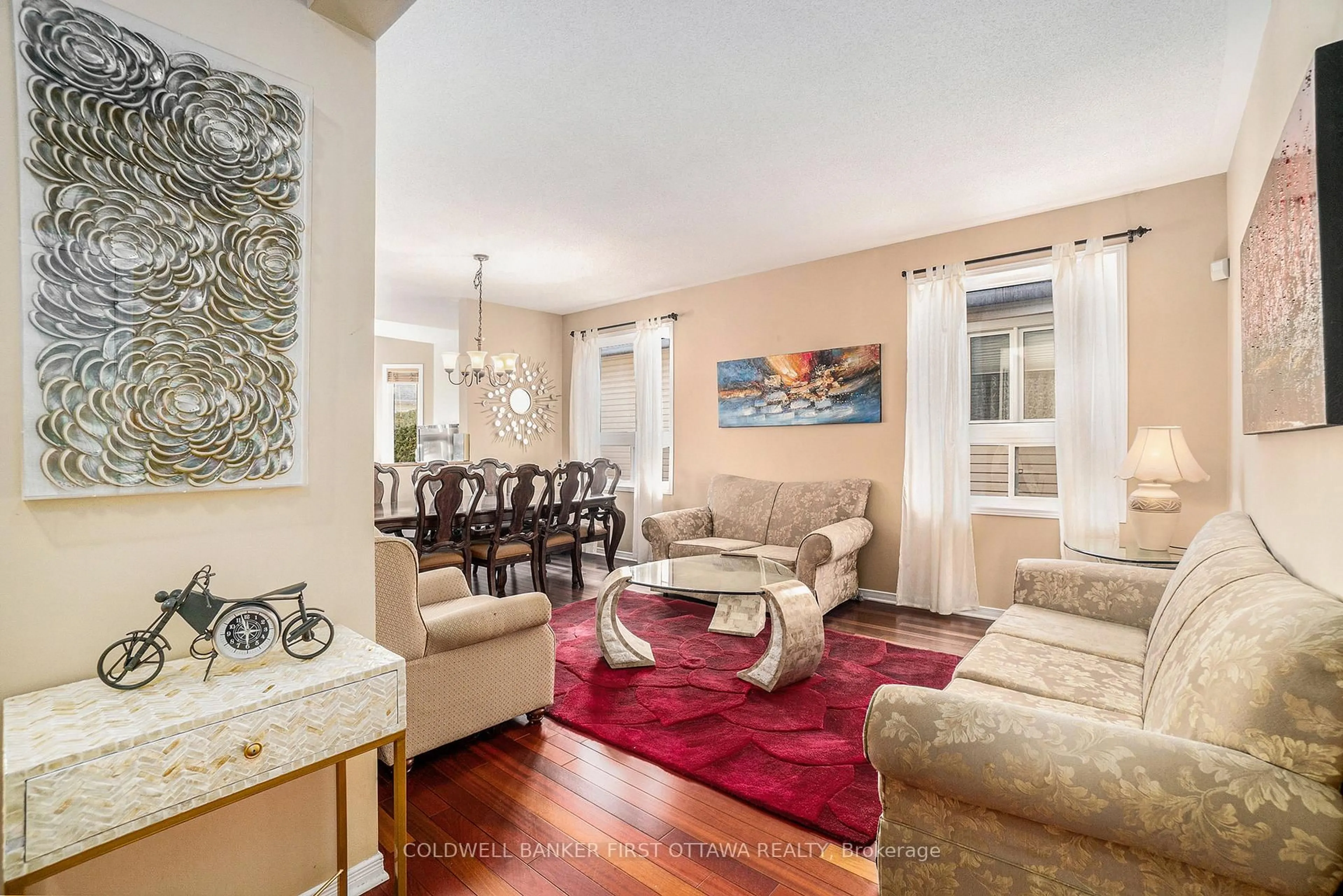 Living room with furniture, unknown for 356 West Ridge Dr, Stittsville Ontario K2S 2G8