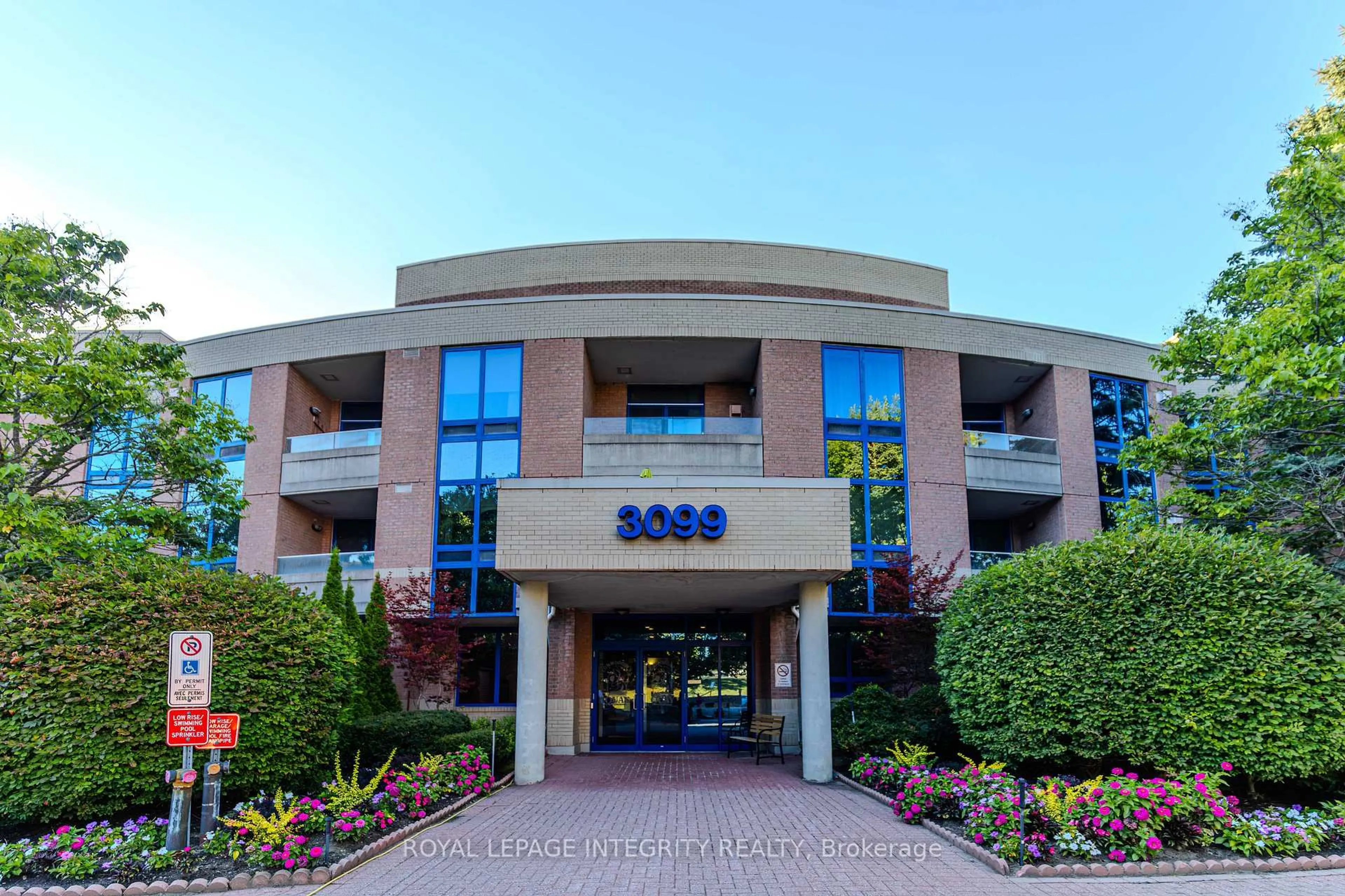 Unknown for 3099 Carling Ave #203, Ottawa Ontario K2H 5A6