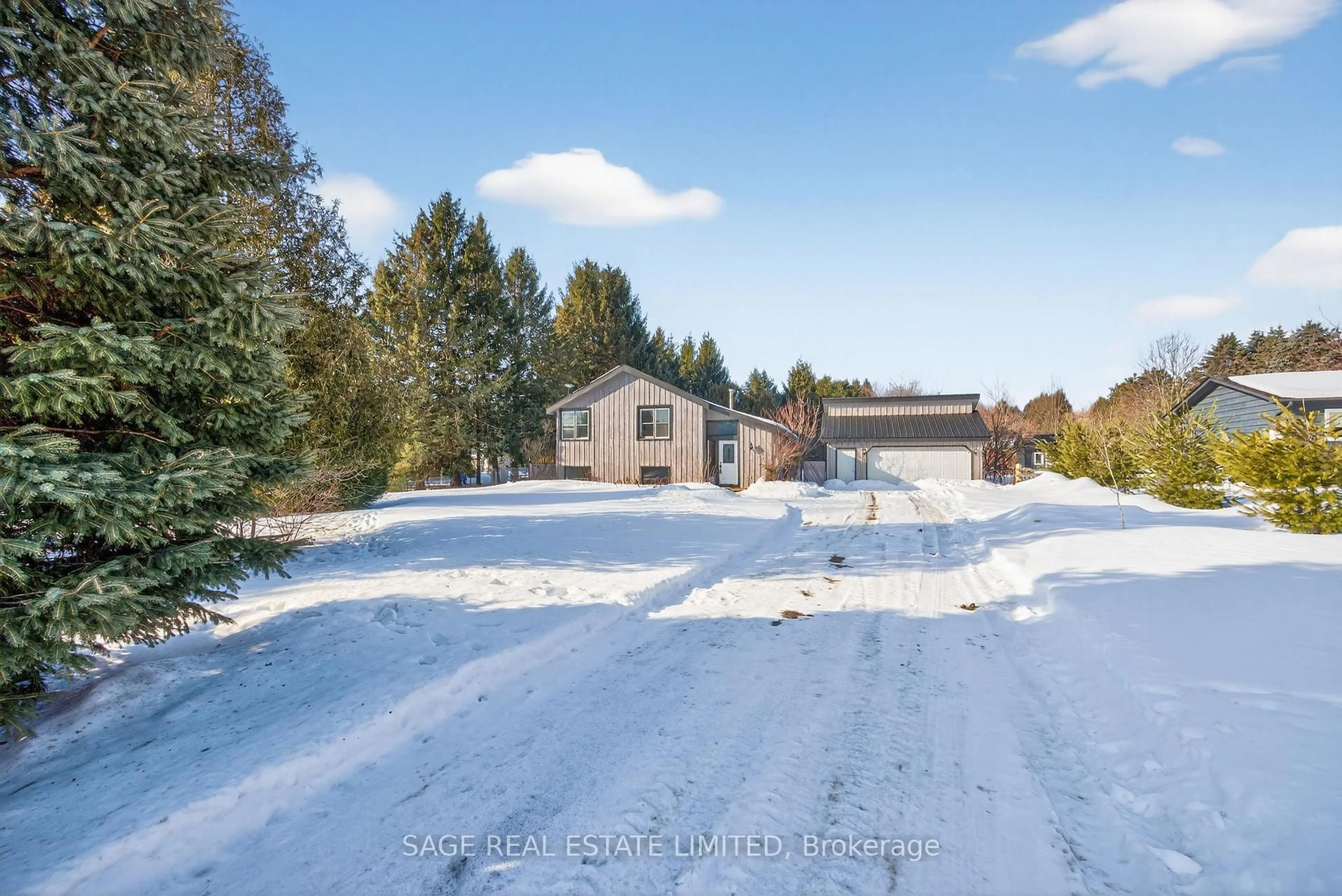 A pic from outside/outdoor area/front of a property/back of a property/a pic from drone, unknown for 877430 5 Line, Mulmur Ontario L0M 1M0