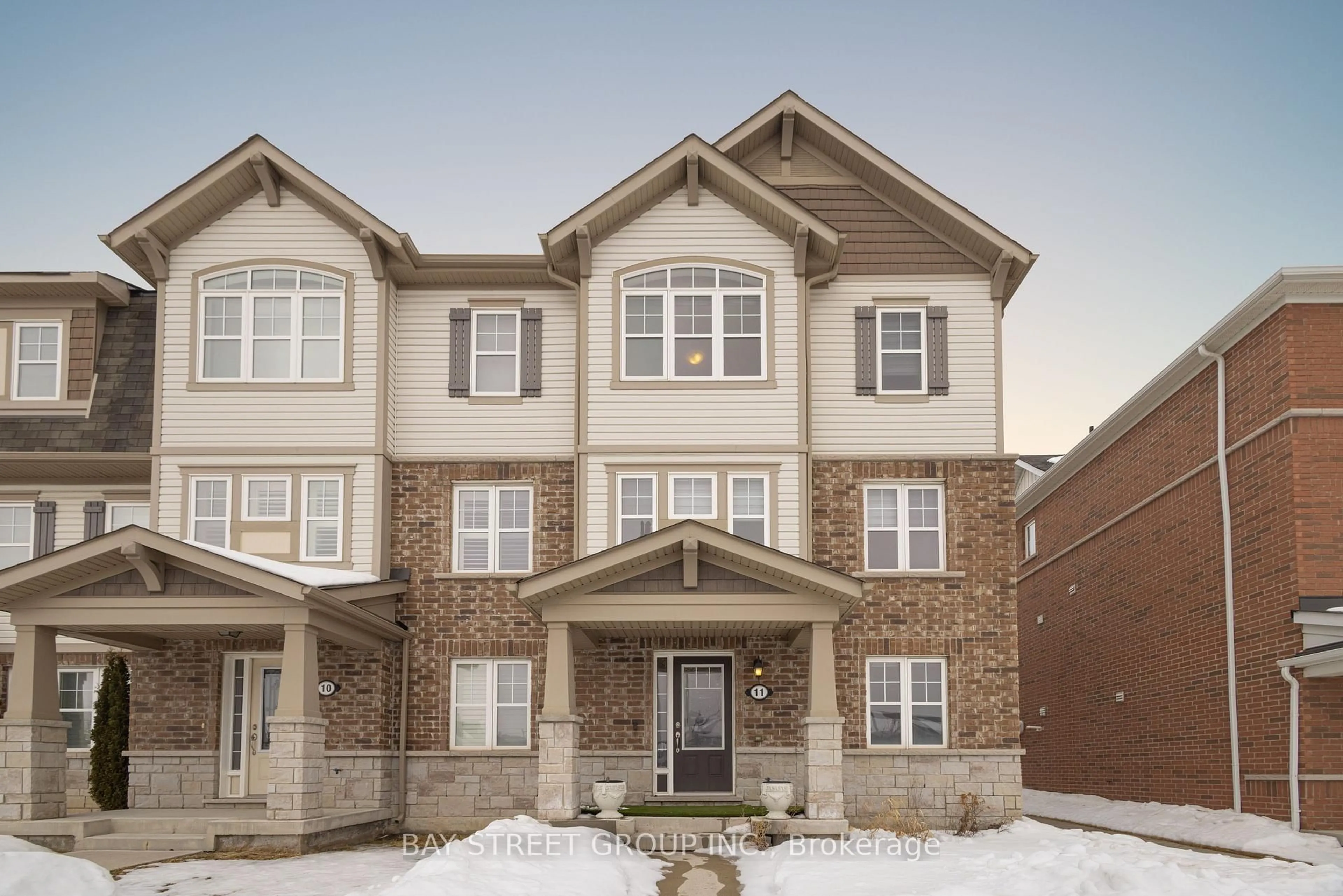Home with brick exterior material, street for 230 Avonsyde Blvd #11, Hamilton Ontario L8B 1T9