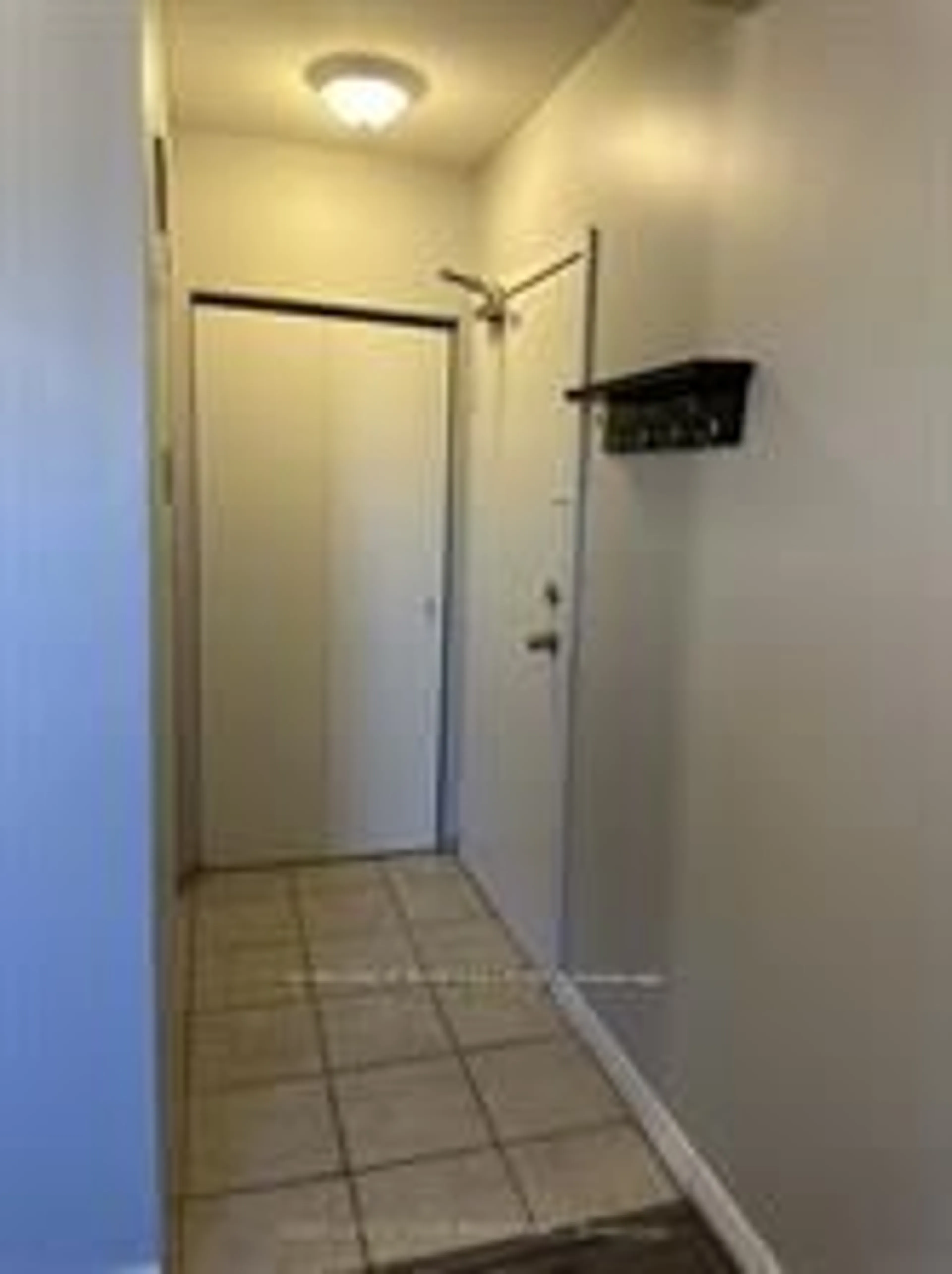 Unknown for 65 Race St #3, Cornwall Ontario K6H 1G7