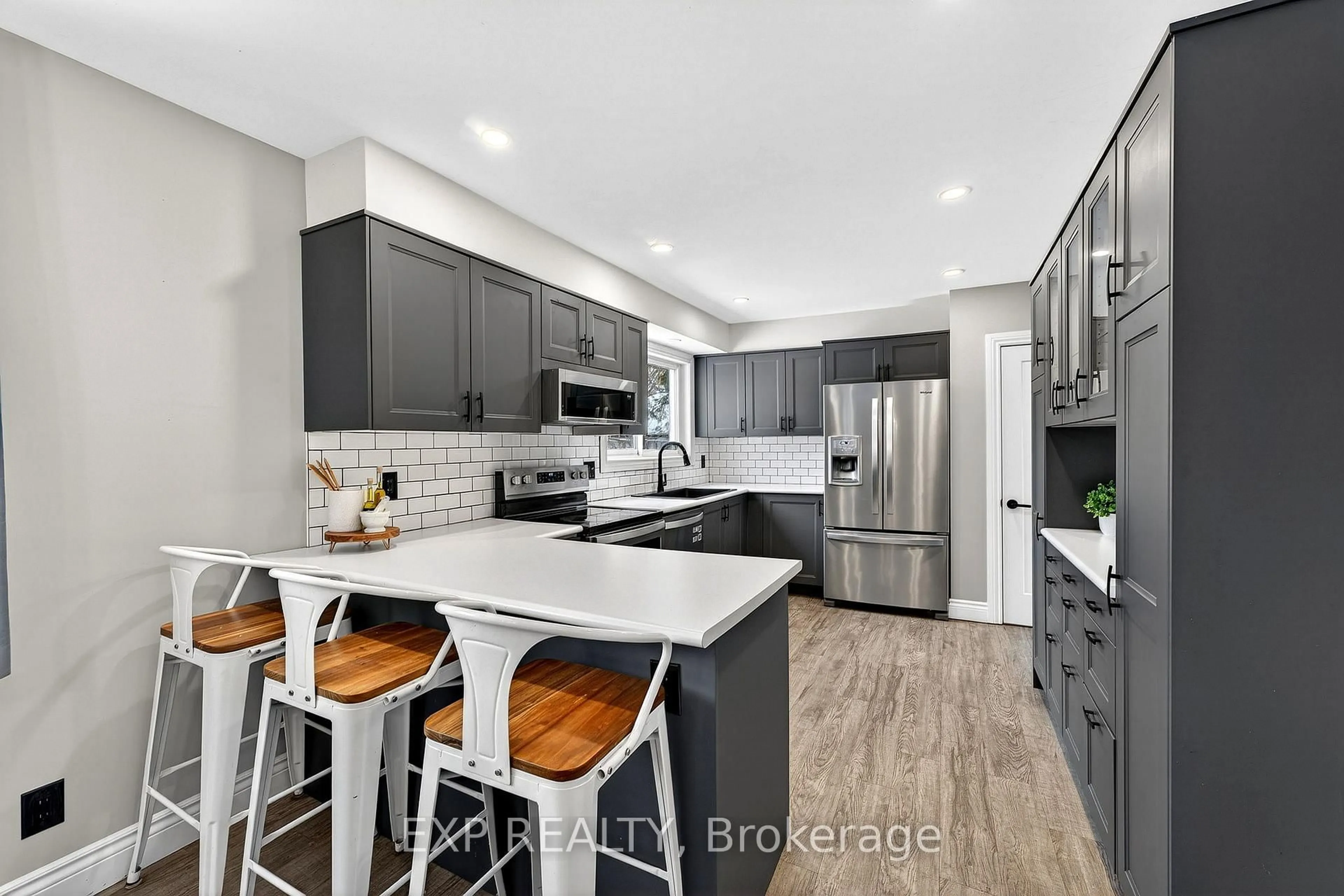 Open concept kitchen, ceramic/tile floor for 266 Bleecker Ave, Belleville Ontario K8N 3V4