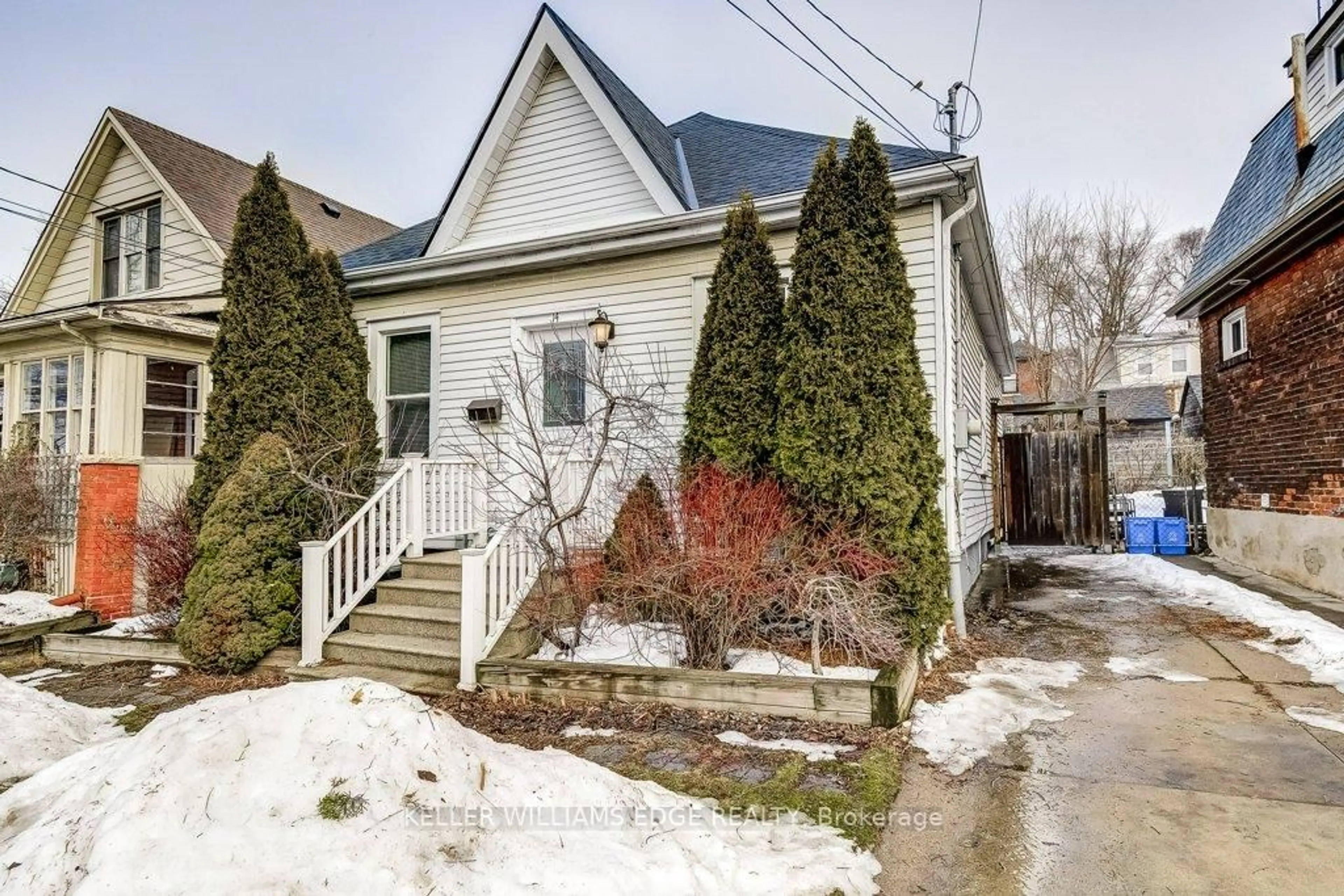 Unknown for 14 Baker St, Hamilton Ontario L8R 1V3