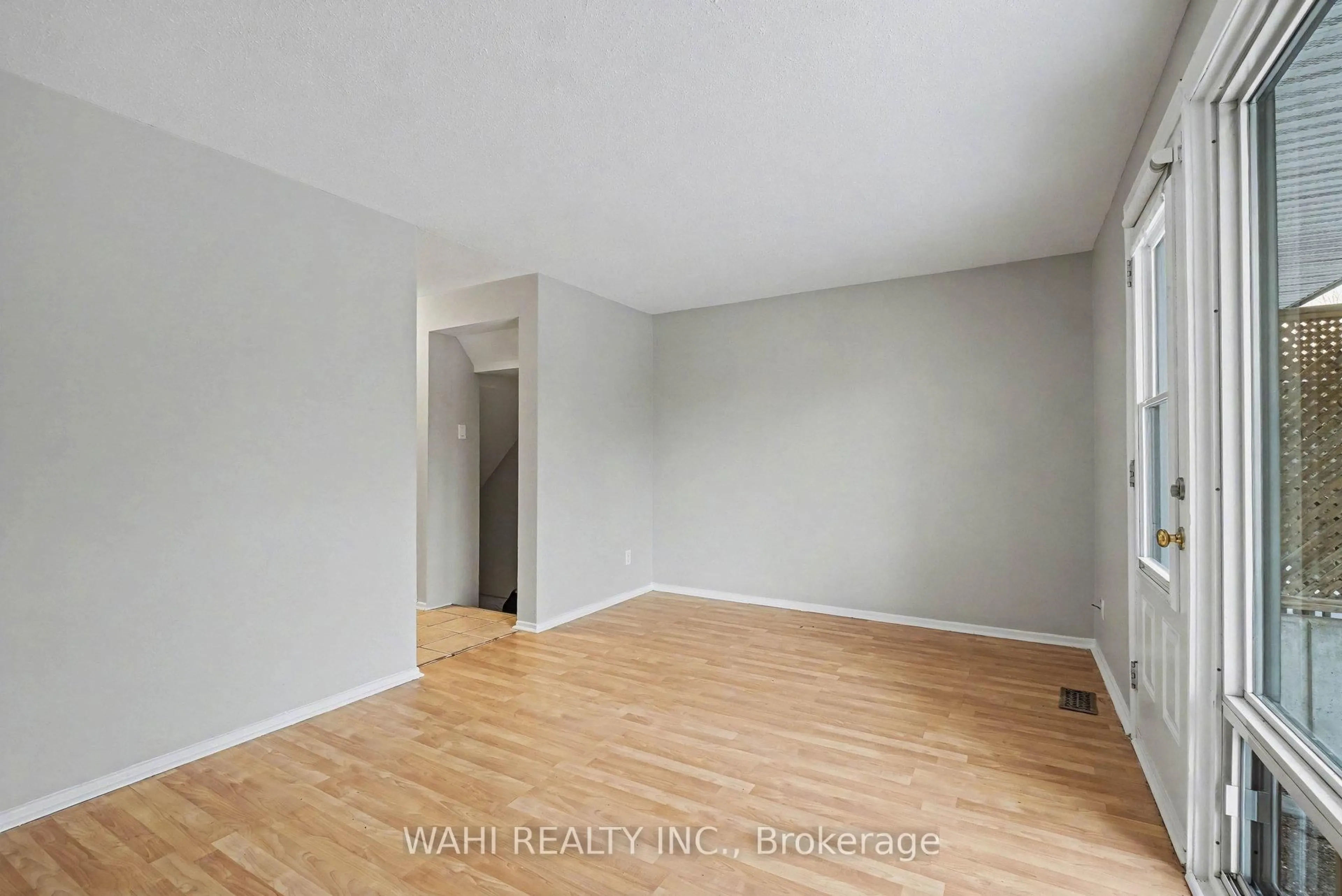A pic of a room for 53 Sumac St #K, Ottawa Ontario K1J 7T7