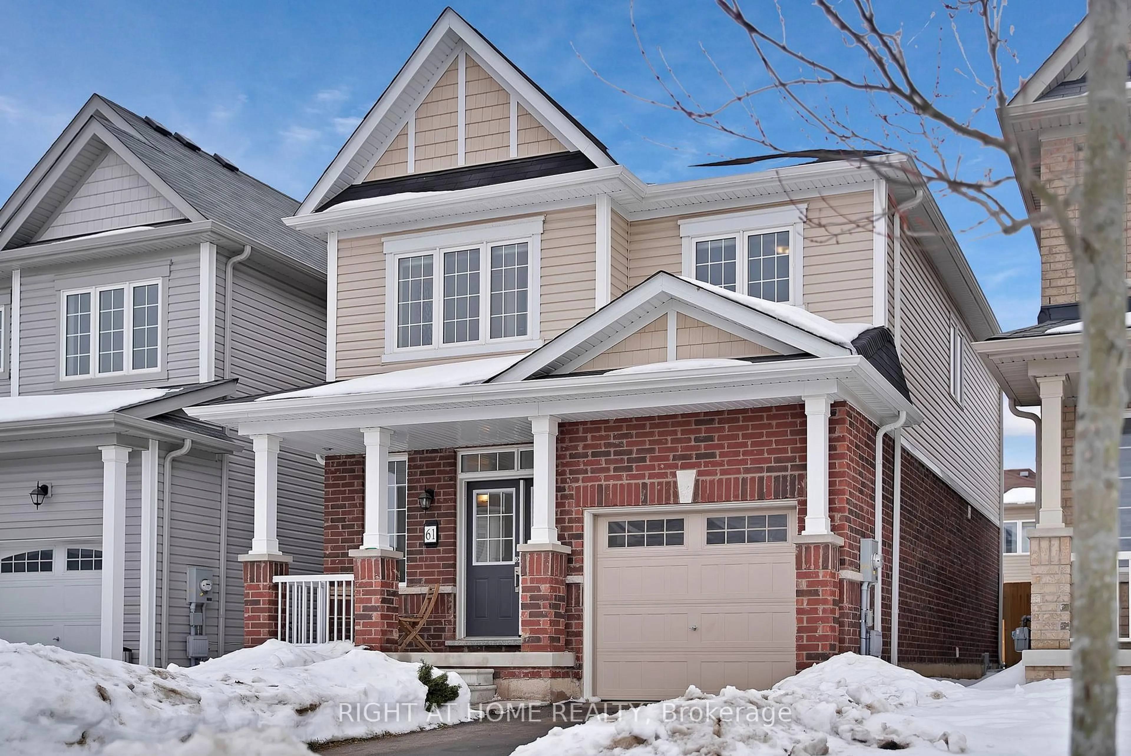 Home with brick exterior material, street for 61 Alexandra Dr, Thorold Ontario L3B 0G3