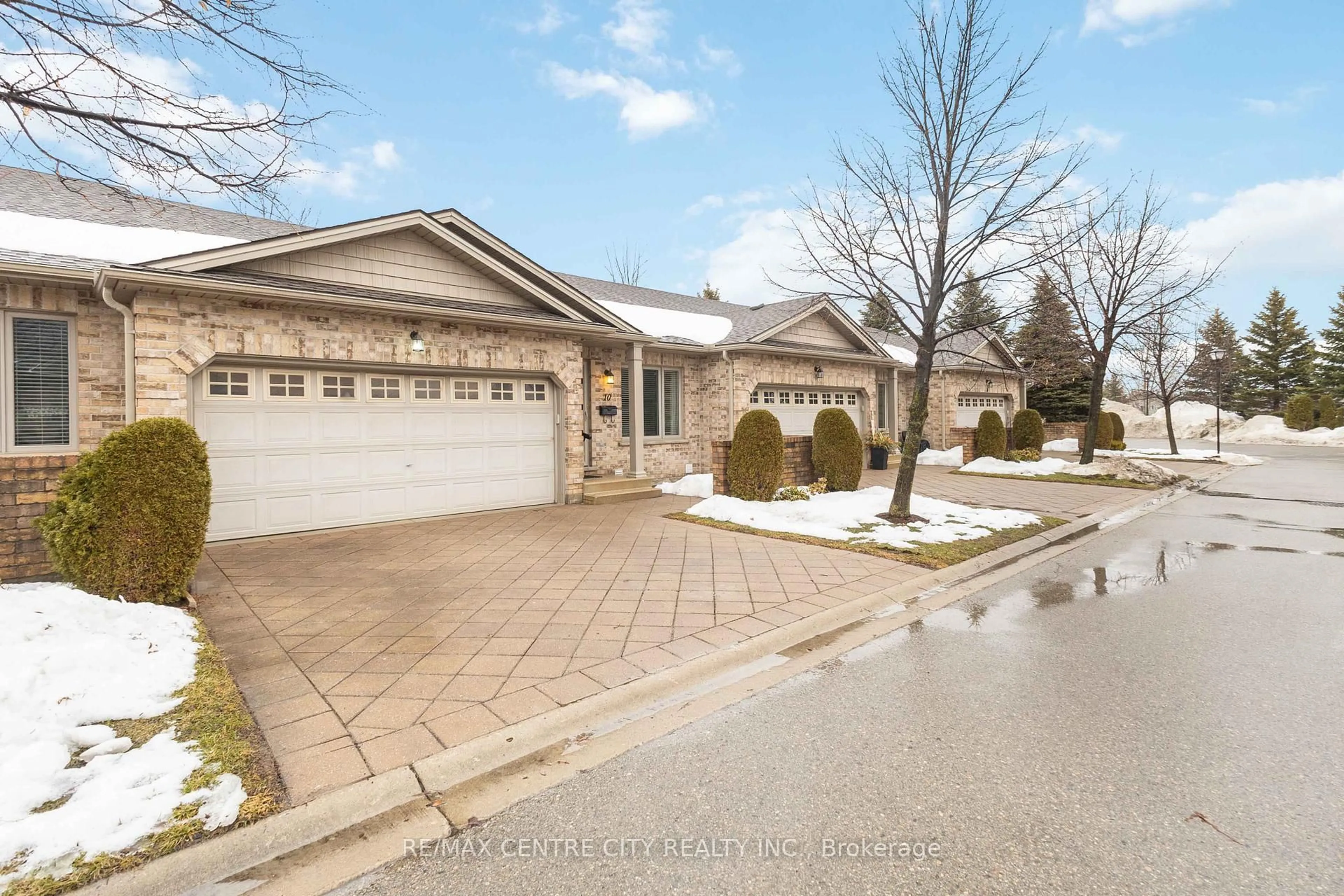 Unknown for 620 Thistlewood Dr #10, London North Ontario N5X 0A9