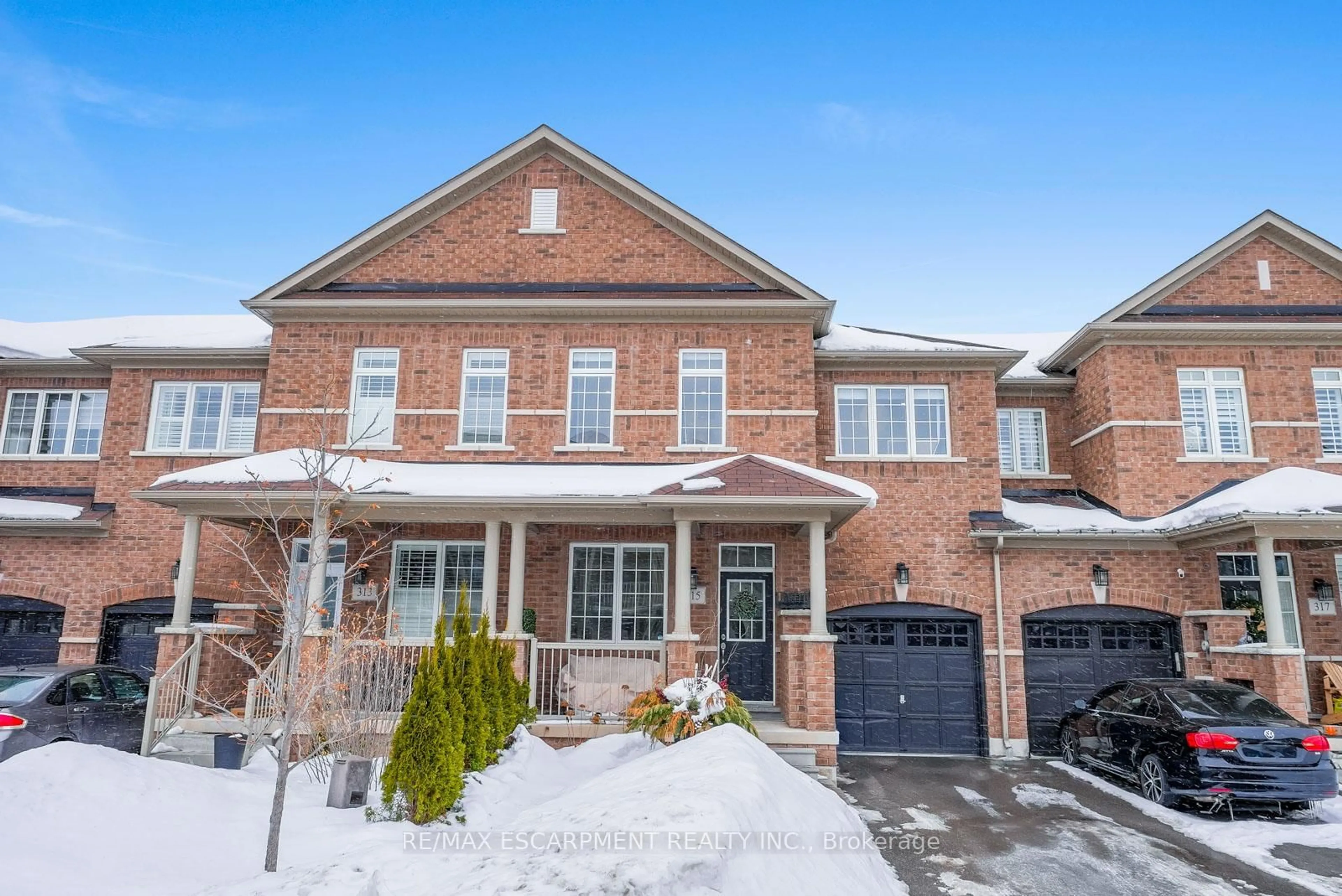 Home with brick exterior material, street for 315 HUMPHREY St, Hamilton Ontario L8B 1X4