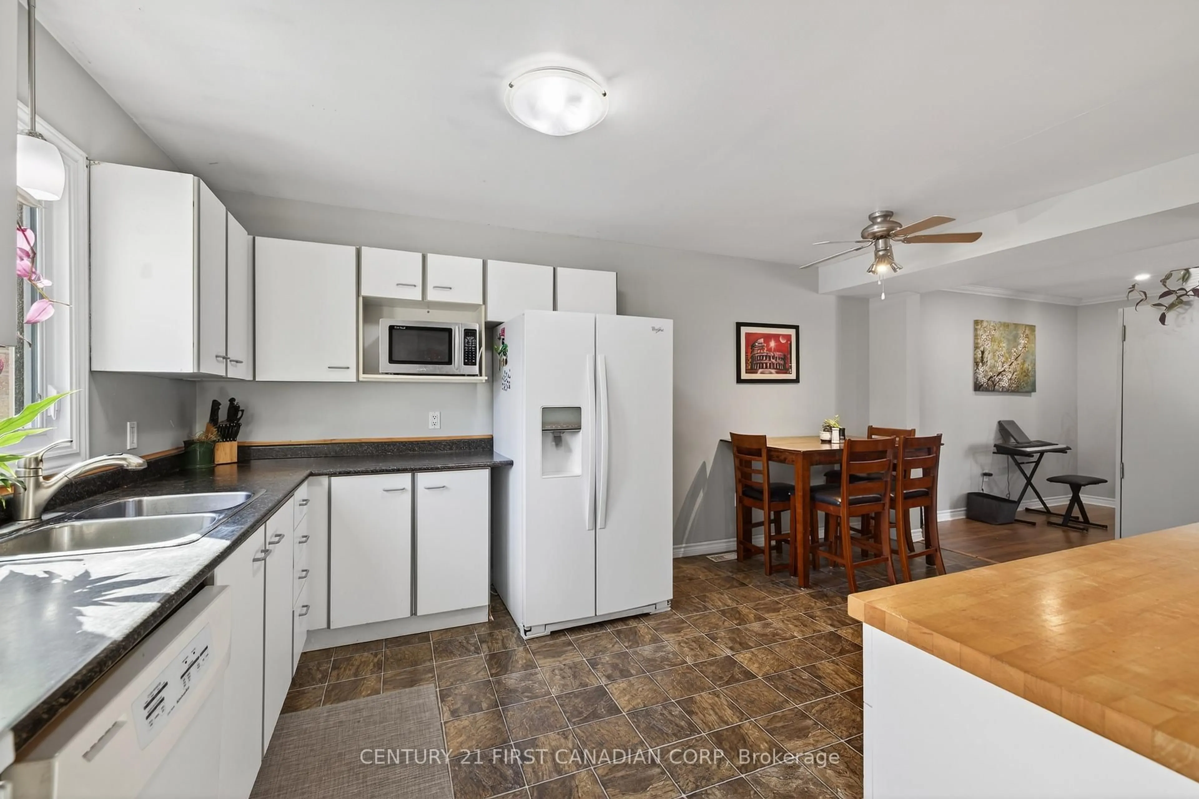 Standard kitchen, ceramic/tile floor for 217 Martinet Ave #44, London East Ontario N5V 4P5