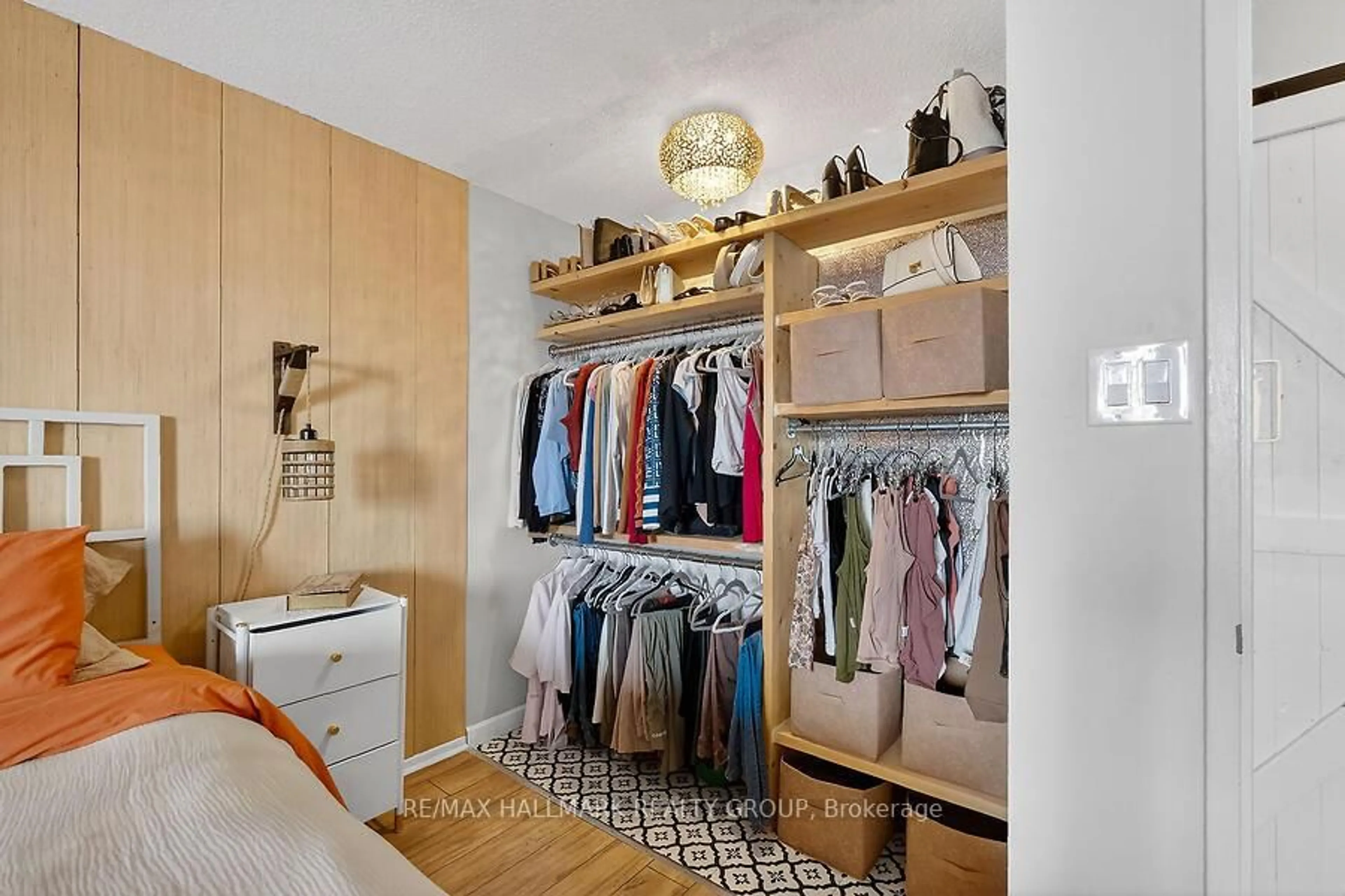 Storage room or clothes room or walk-in closet for 1171 Ambleside Dr #2505, Ottawa Ontario K2B 8E1