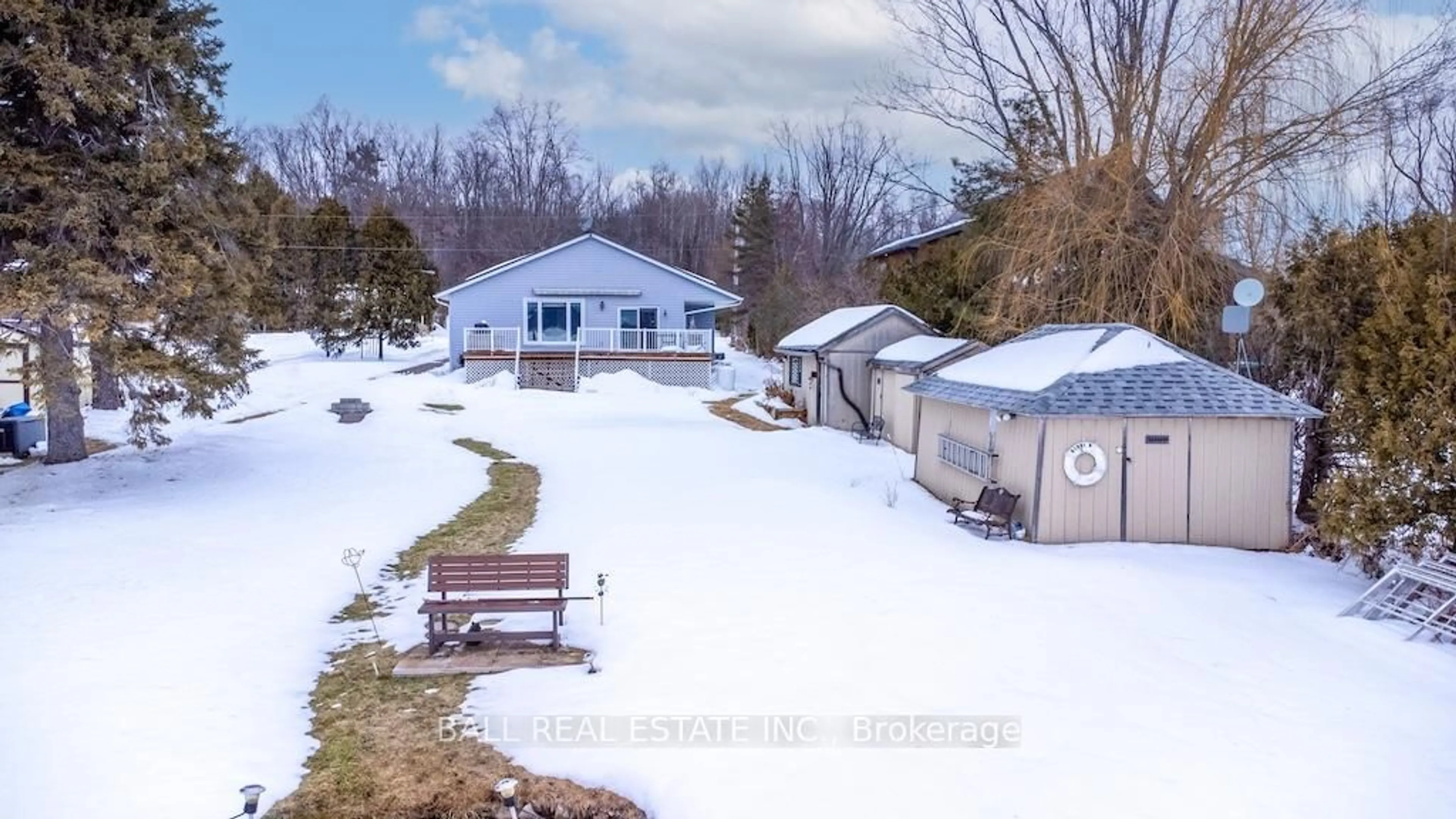A pic from outside/outdoor area/front of a property/back of a property/a pic from drone, unknown for 689 North Shore Dr, Otonabee-South Monaghan Ontario K0L 1B0