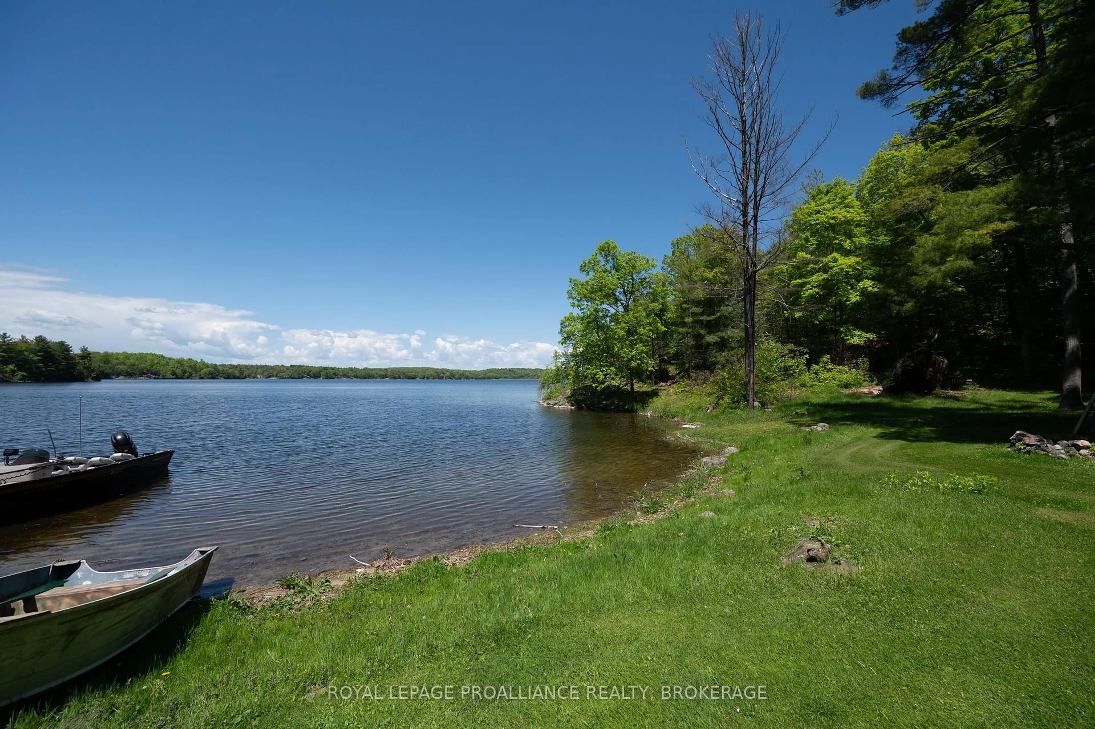 A pic from outside/outdoor area/front of a property/back of a property/a pic from drone, water/lake/river/ocean view for 1122 Gananoque Lake Rd, Front of Leeds & Seeleys Bay Ontario K7G 2V4