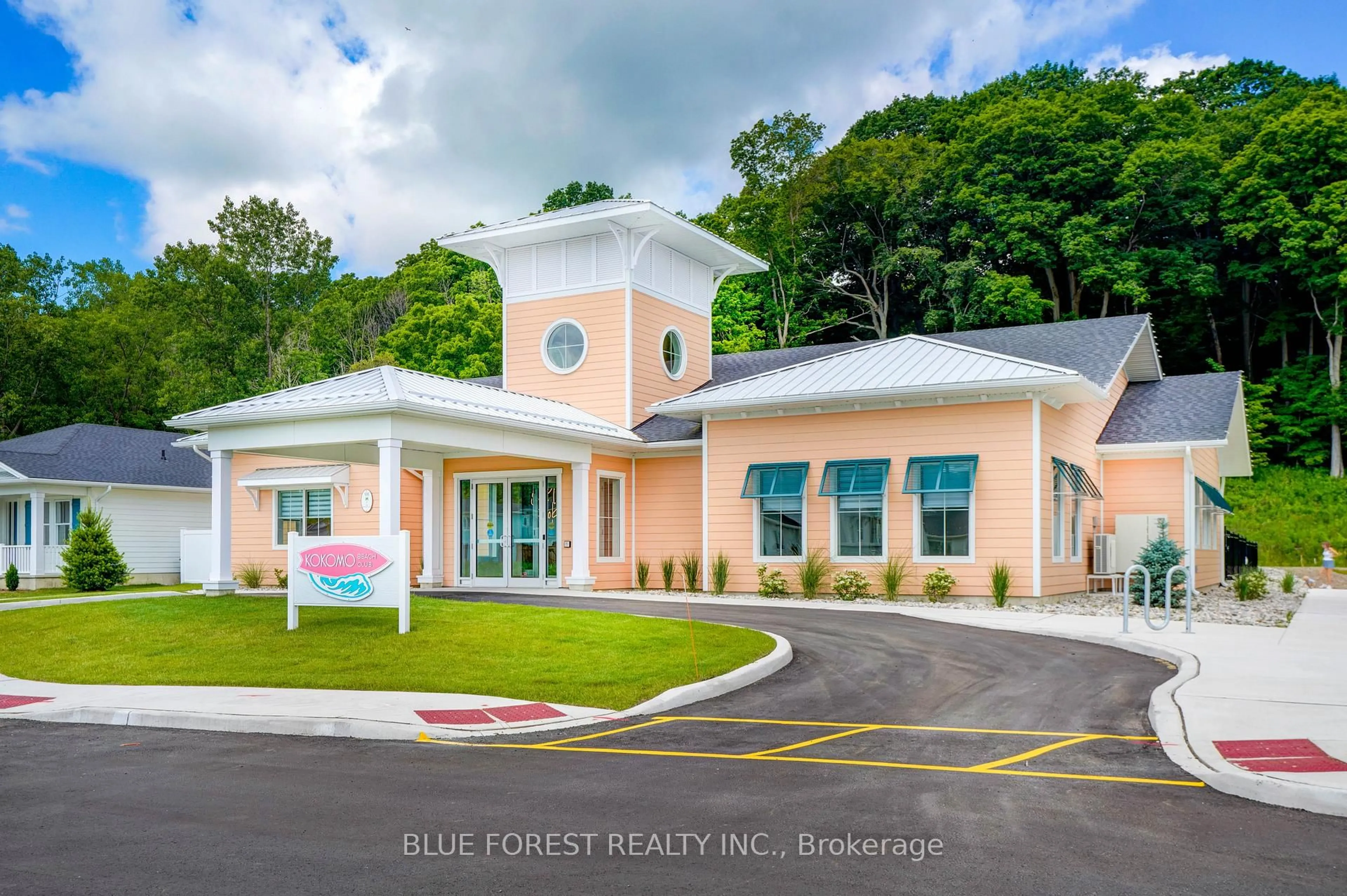 Unknown for 100 The Promenade #111, Central Elgin Ontario N5L 1C5