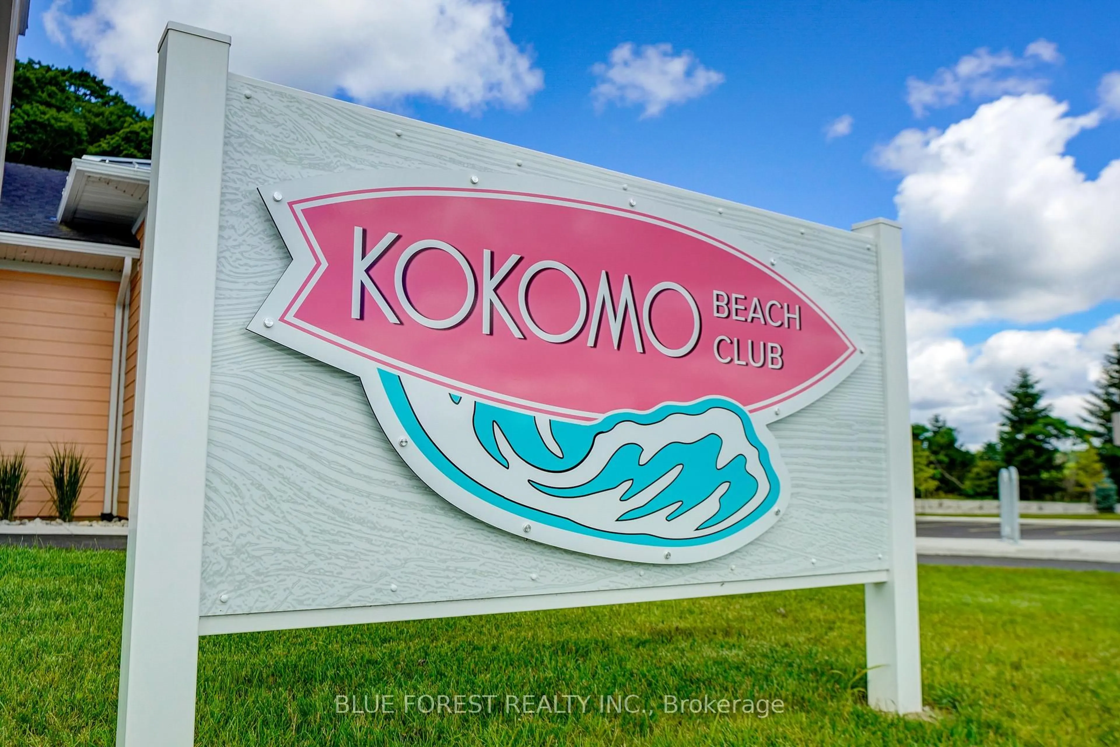 Unknown for 100 The Promenade #111, Central Elgin Ontario N5L 1C5