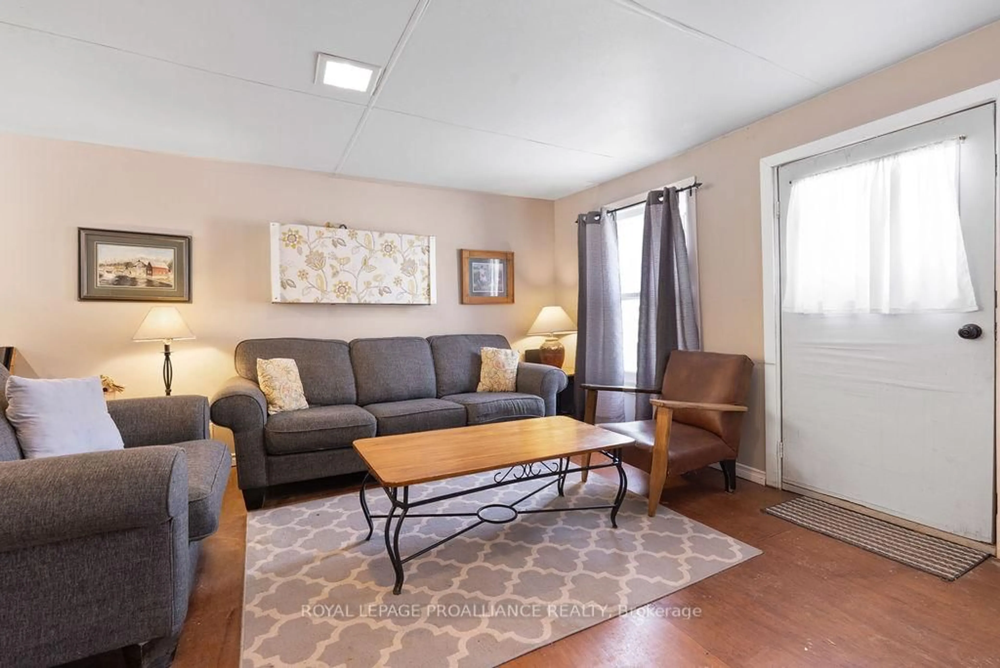 Living room with furniture, unknown for 25 Thomas St, Thomasburg Ontario K0K 3H0