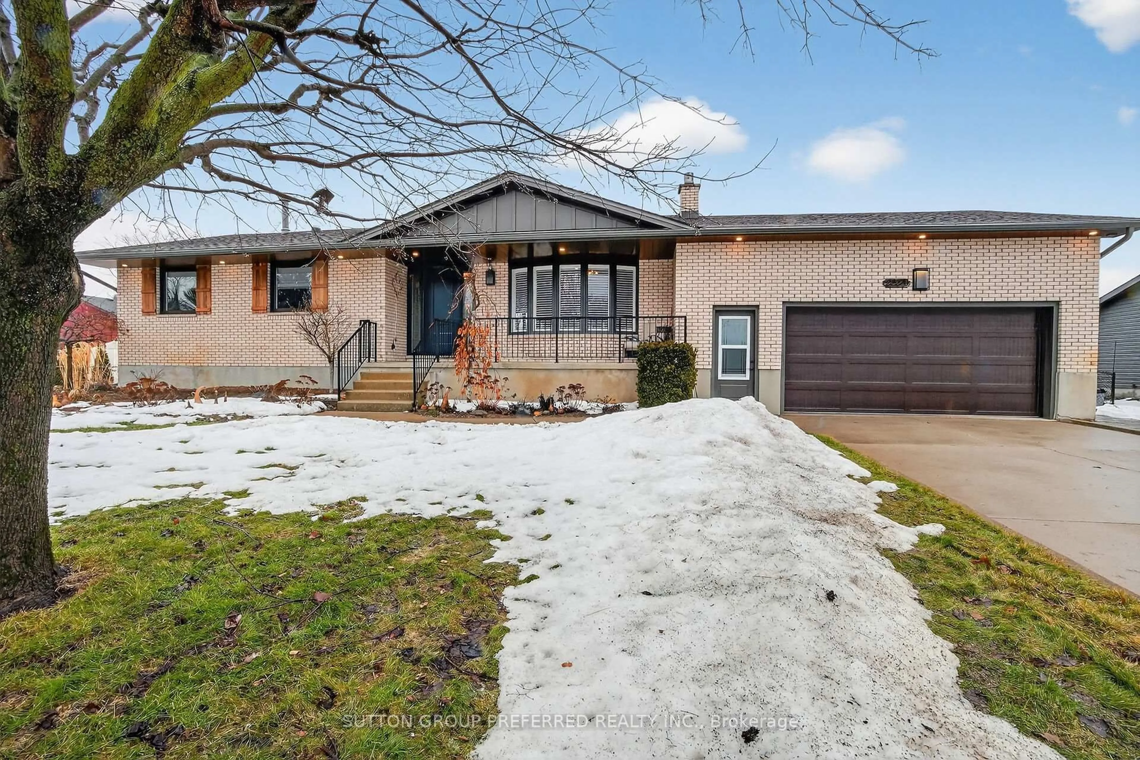 Home with brick exterior material, street for 22270 Adelaide Rd, Strathroy-Caradoc Ontario N0L 1W0