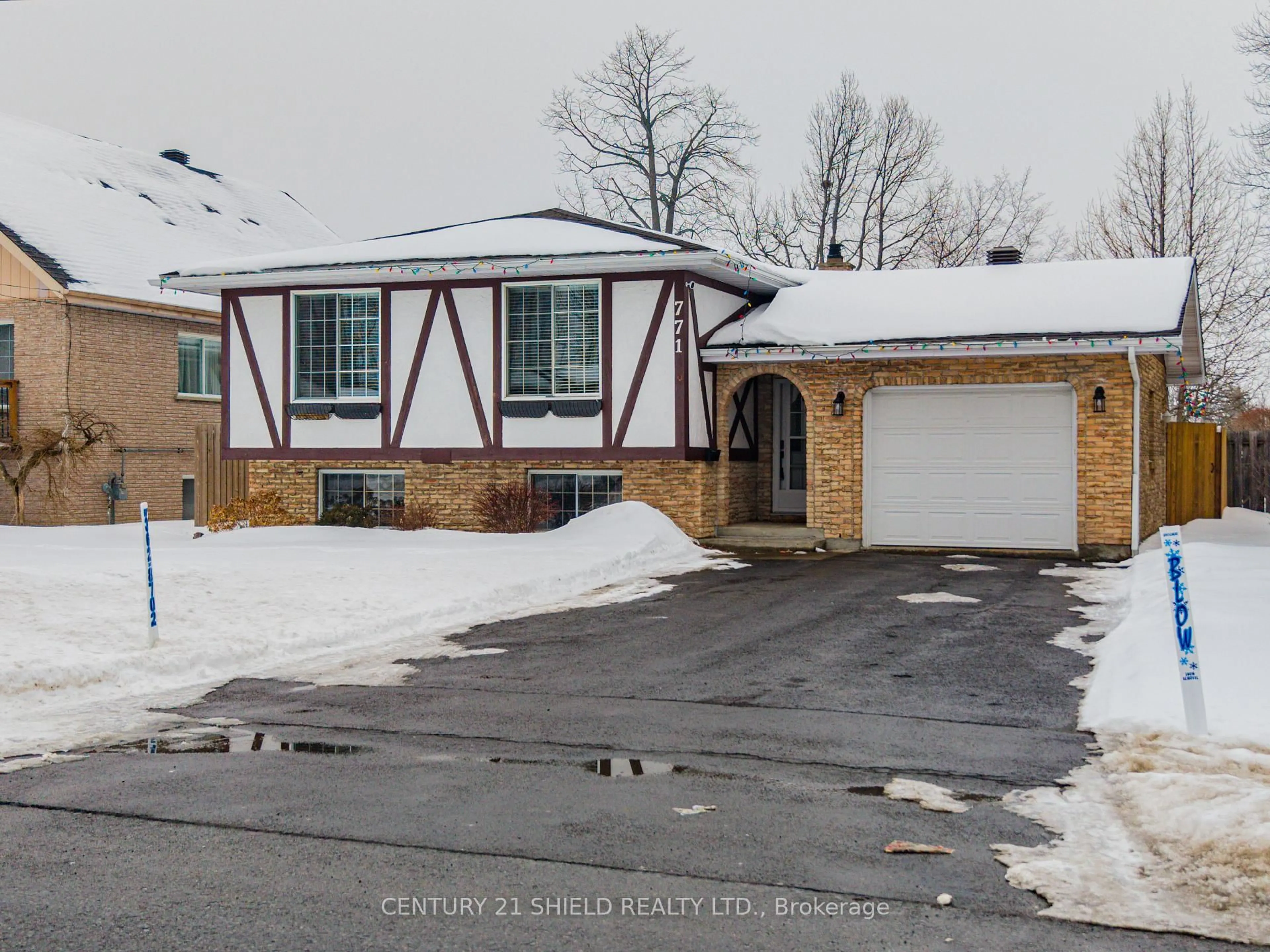 Home with brick exterior material, street for 771 Laflin Ave, Cornwall Ontario K6J 3M6