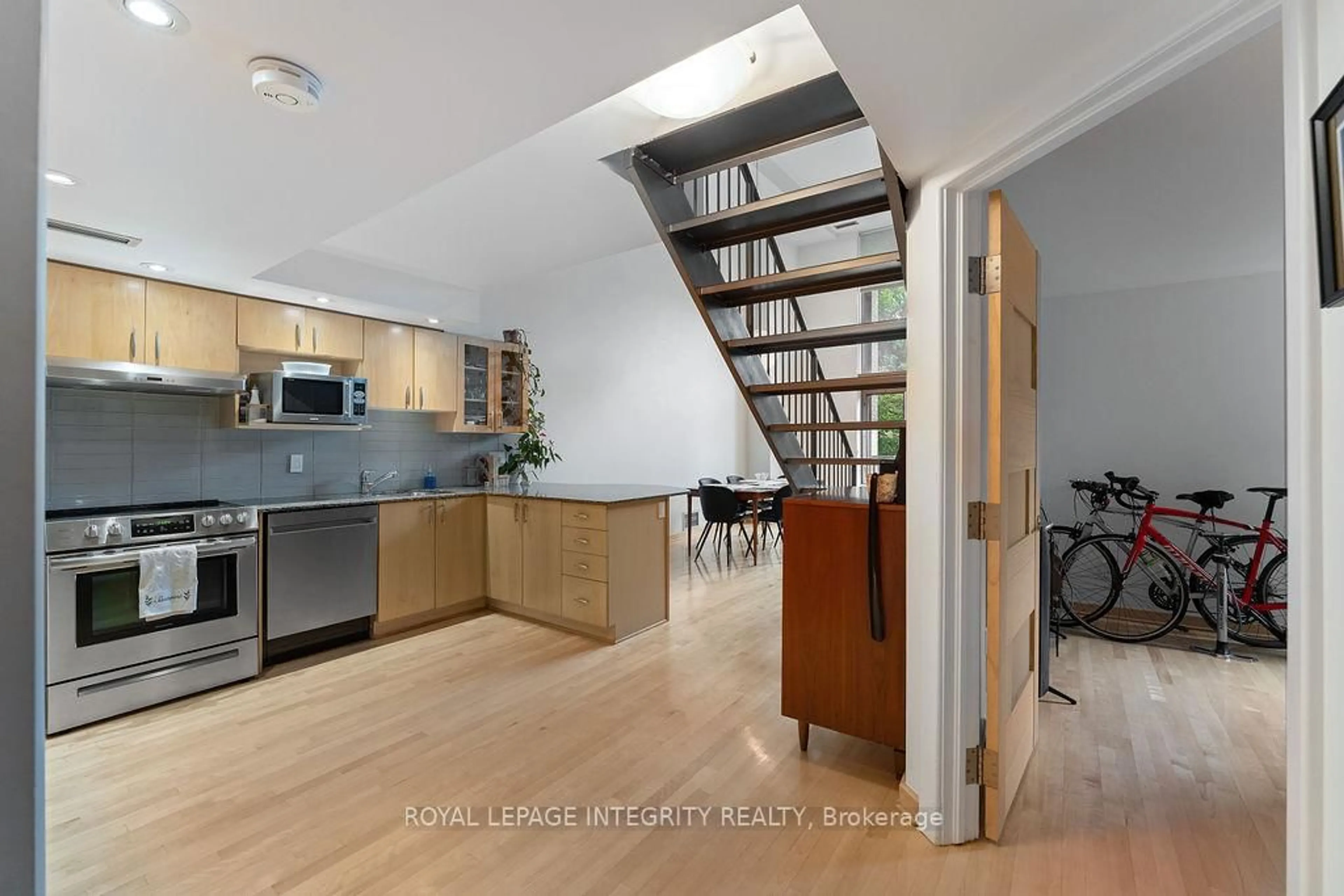 Open concept kitchen, unknown for 29 Main St #111, Ottawa Ontario K1S 1B1