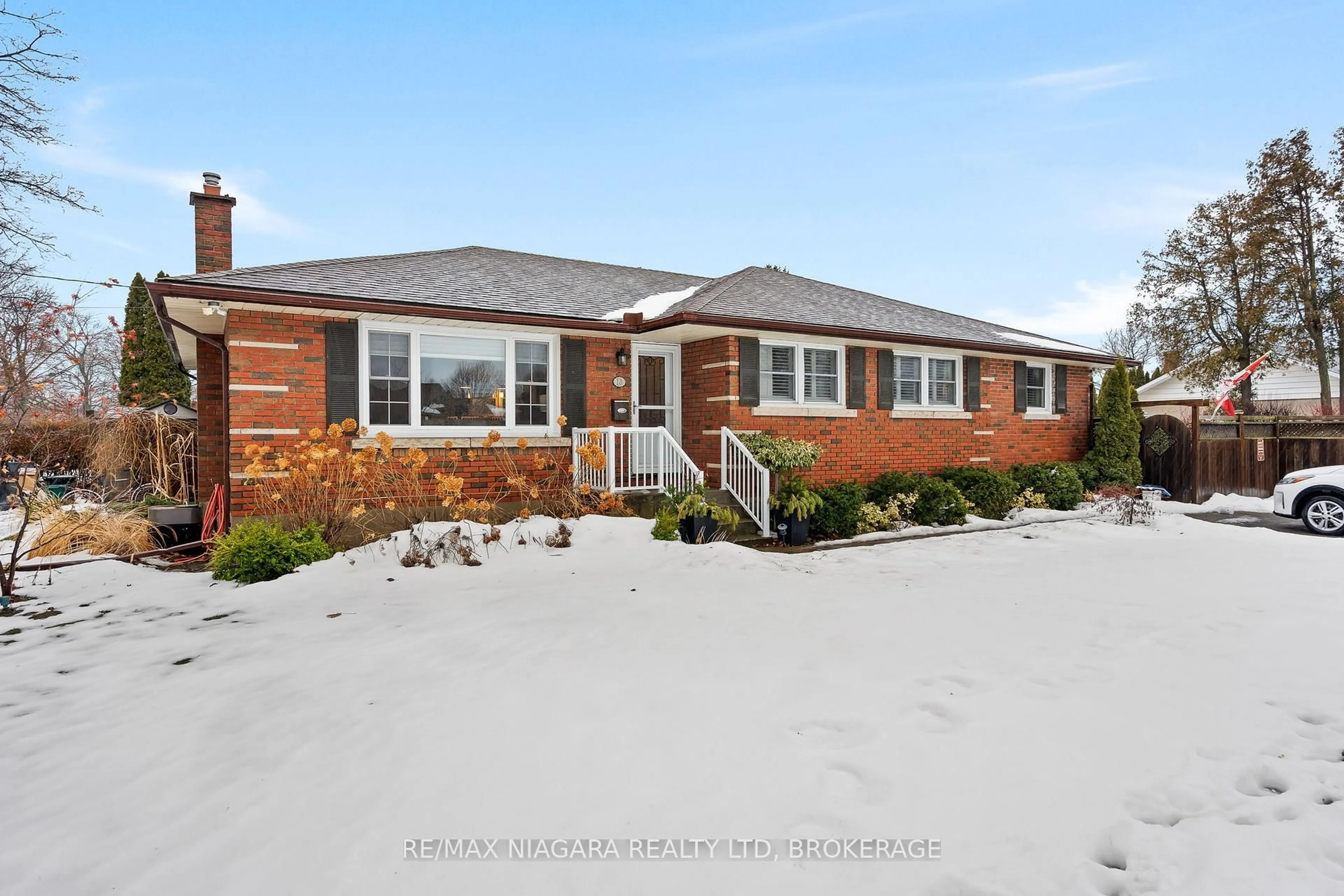 Home with brick exterior material, street for 13 Robert St, St. Catharines Ontario L2N 5N2