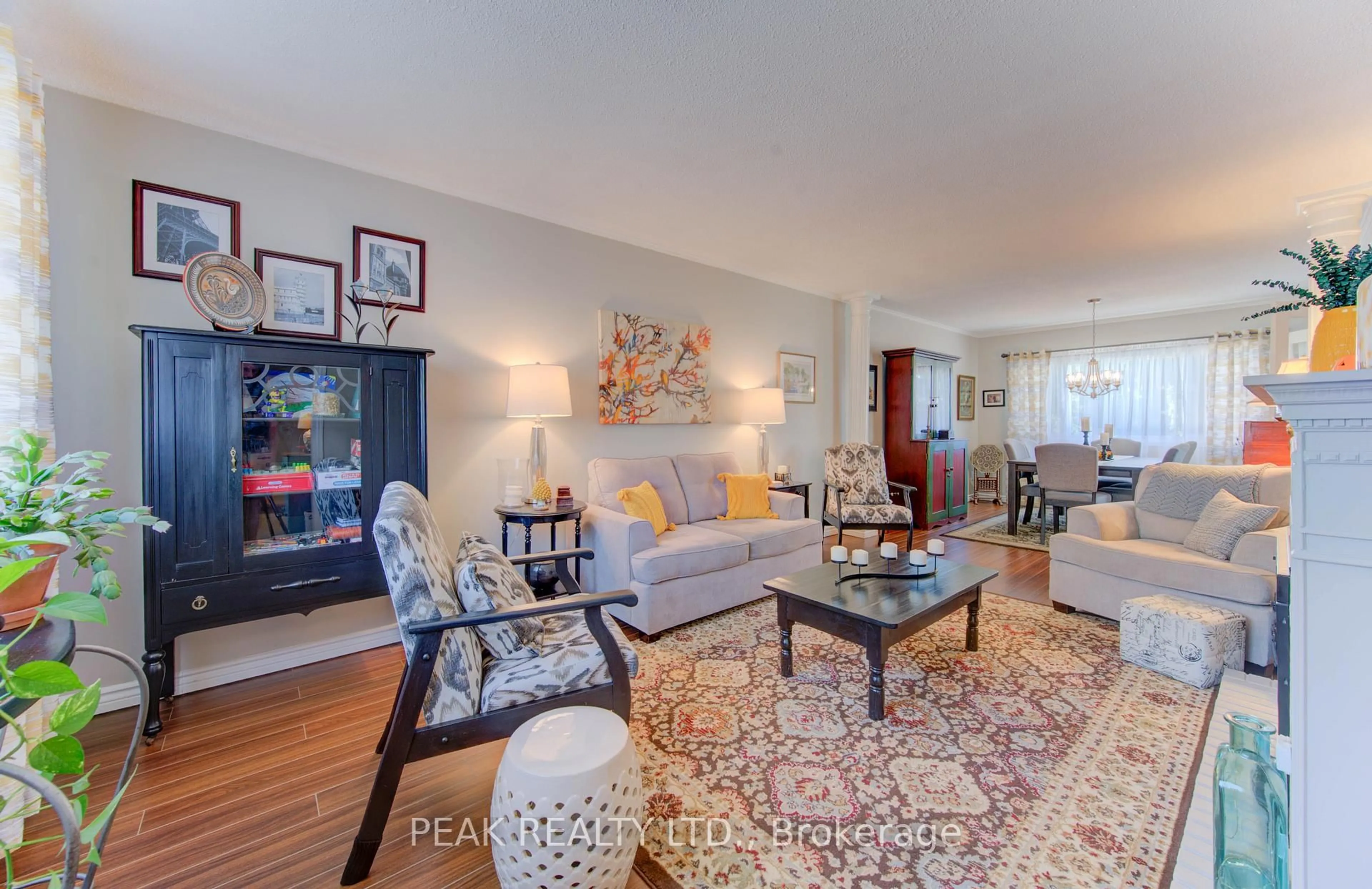 Living room with furniture, unknown for 30 Green Valley Dr #71, Out of Area Ontario N2H 4G5