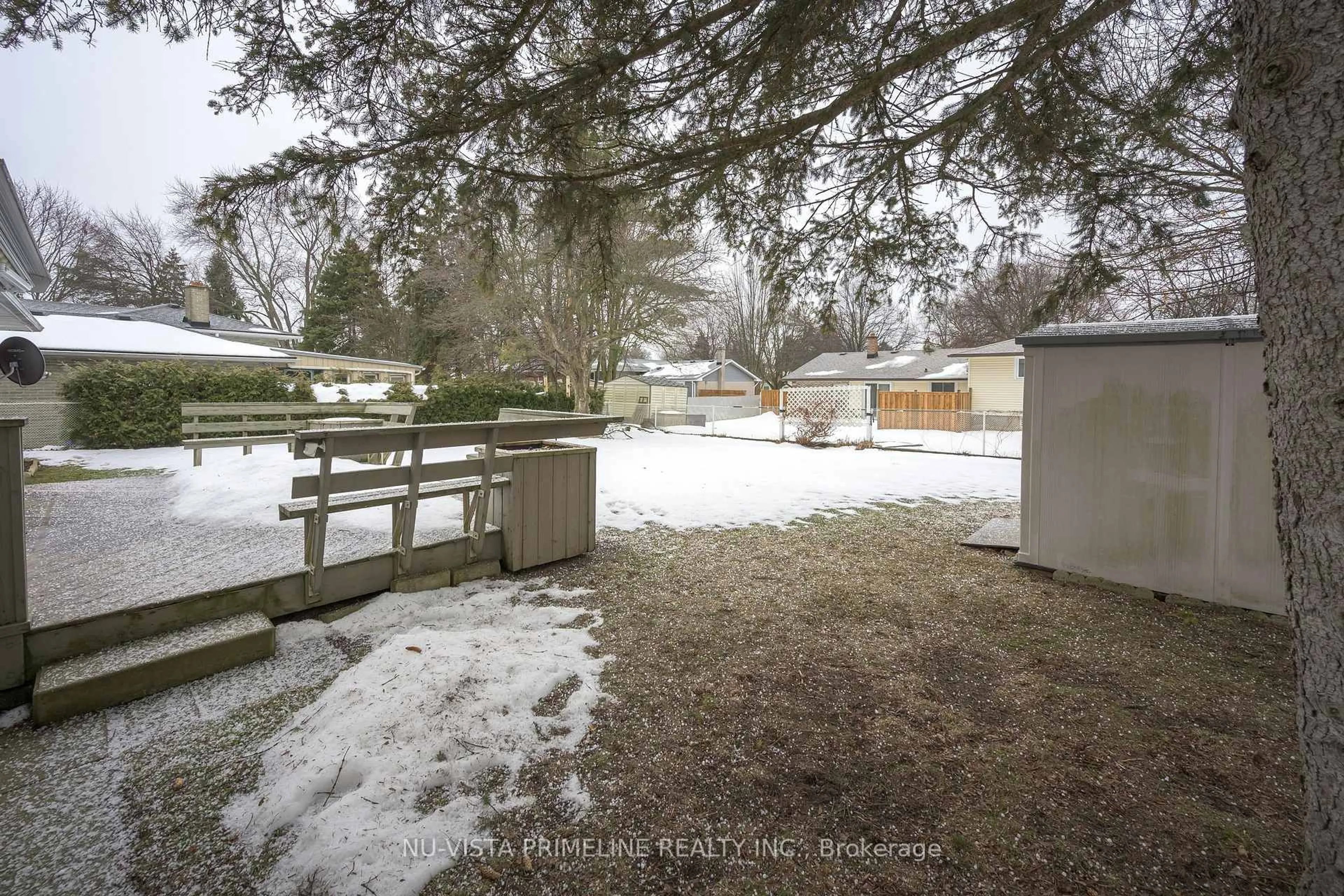 Unknown for 23 Roland Lane, London North Ontario N5X 1E9