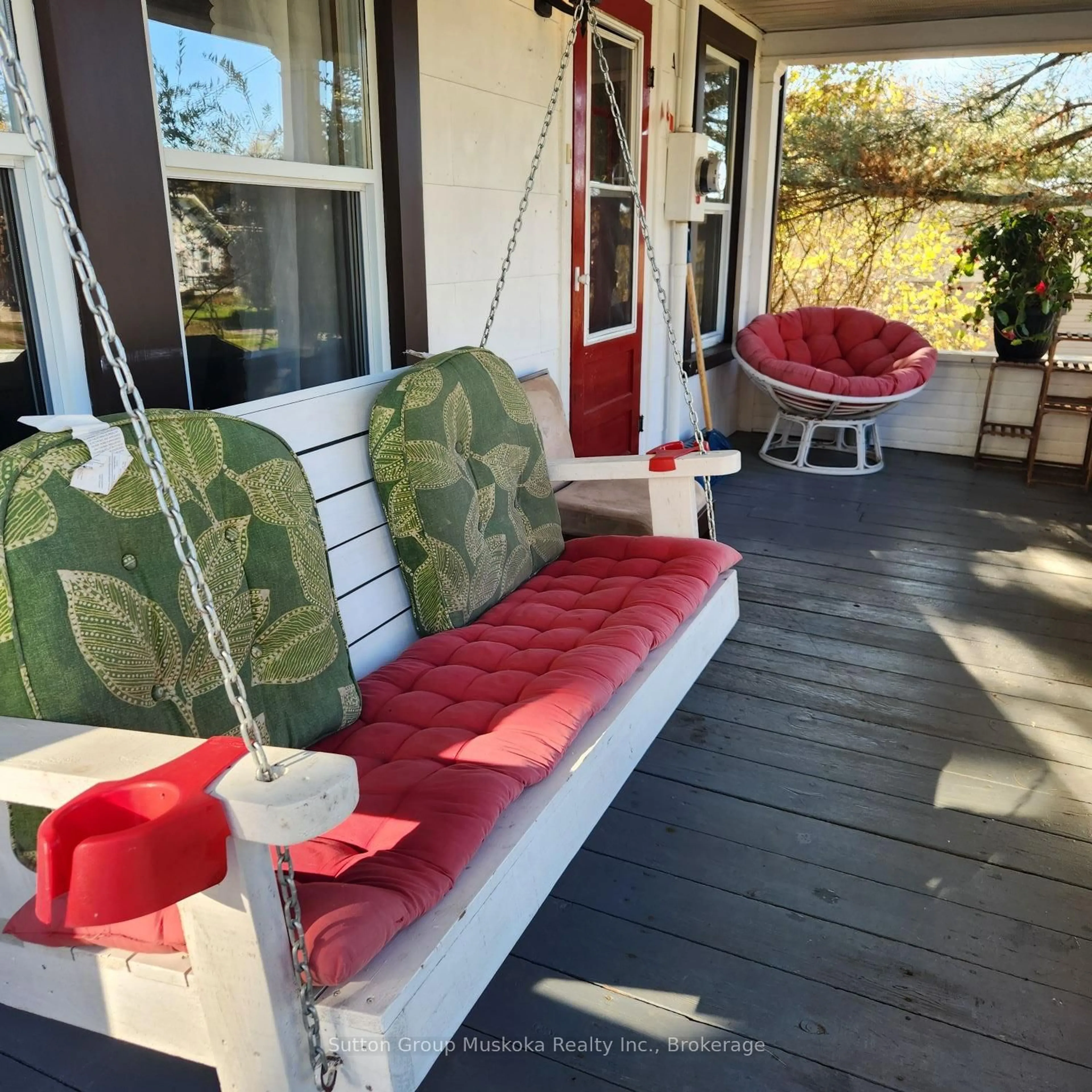 Unknown for 142 Queen St, Burk's Falls Ontario P0A 1C0