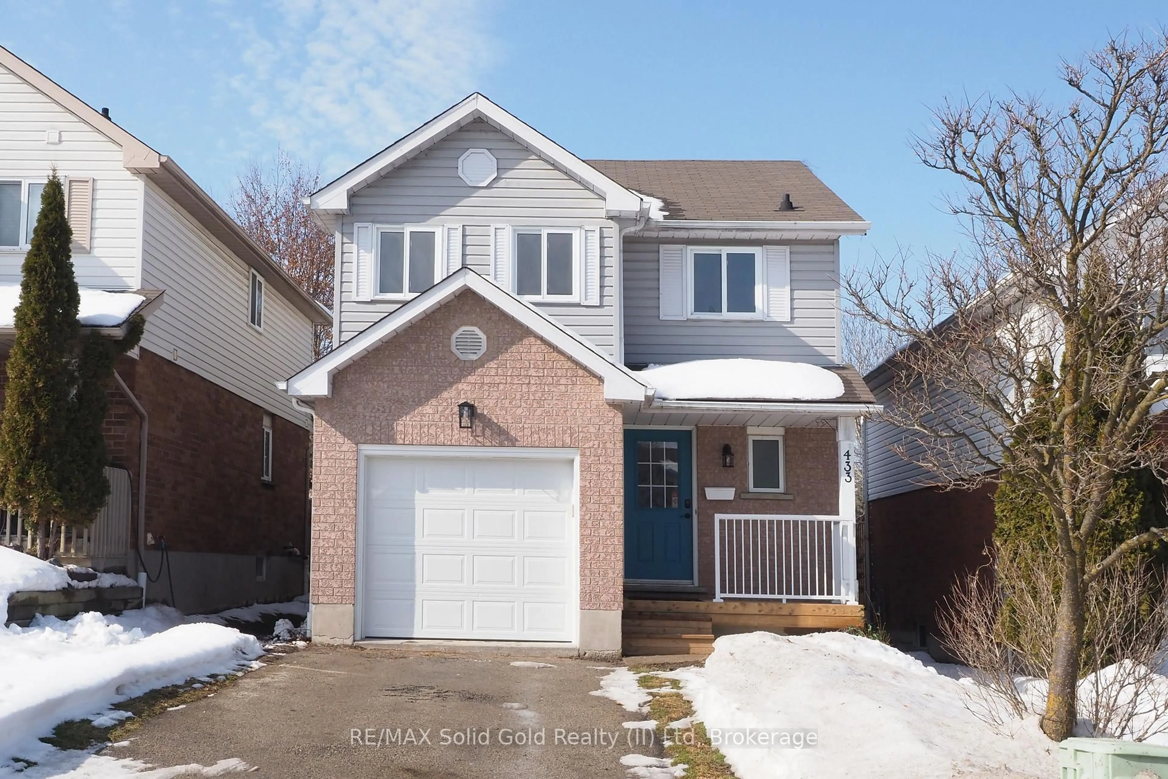 Home with brick exterior material, street for 433 Exmoor St, Waterloo Ontario N2K 3X5