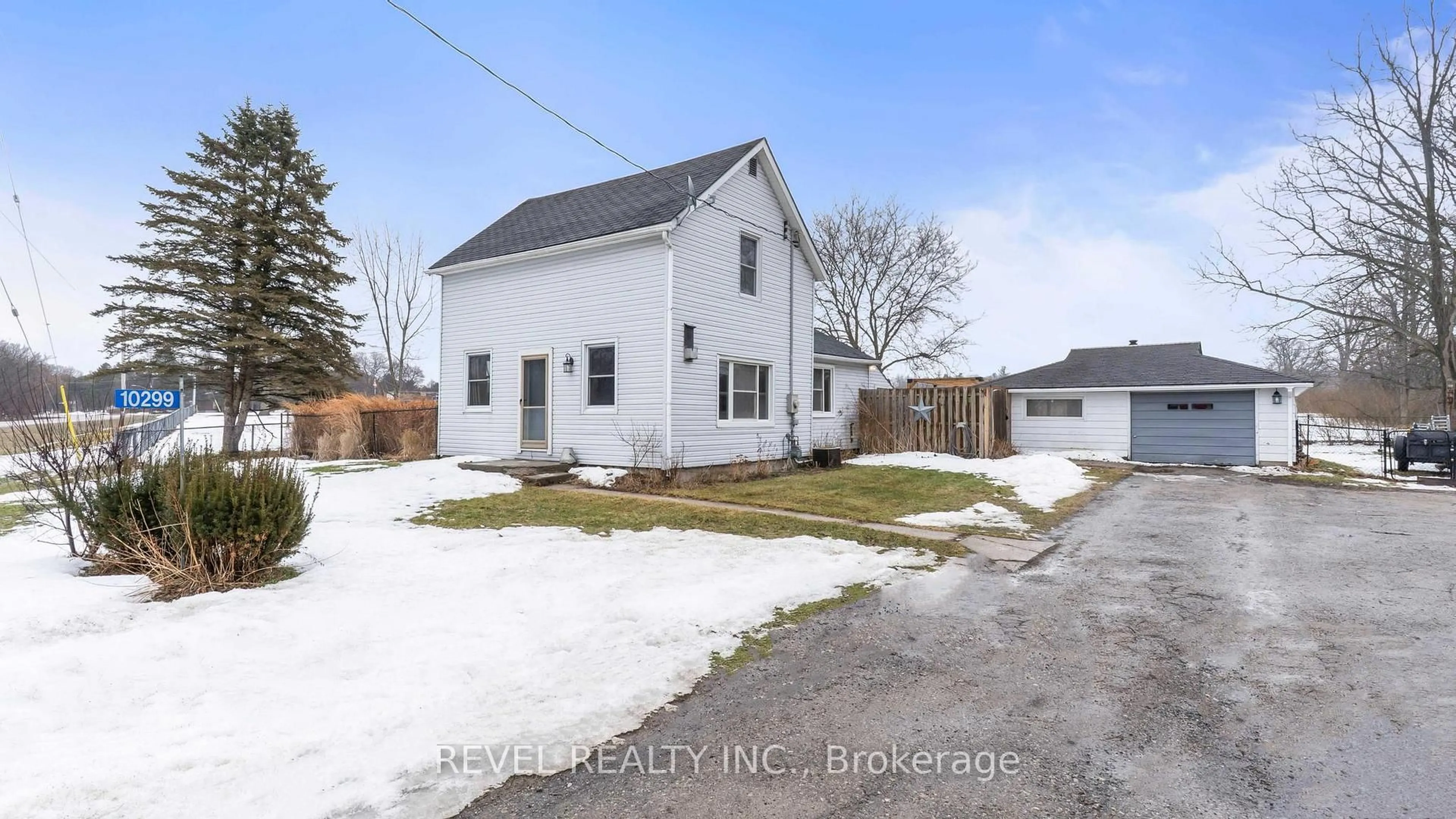 A pic from outside/outdoor area/front of a property/back of a property/a pic from drone, street for 10299 Ilderton Rd, Middlesex Centre Ontario N0M 2A0