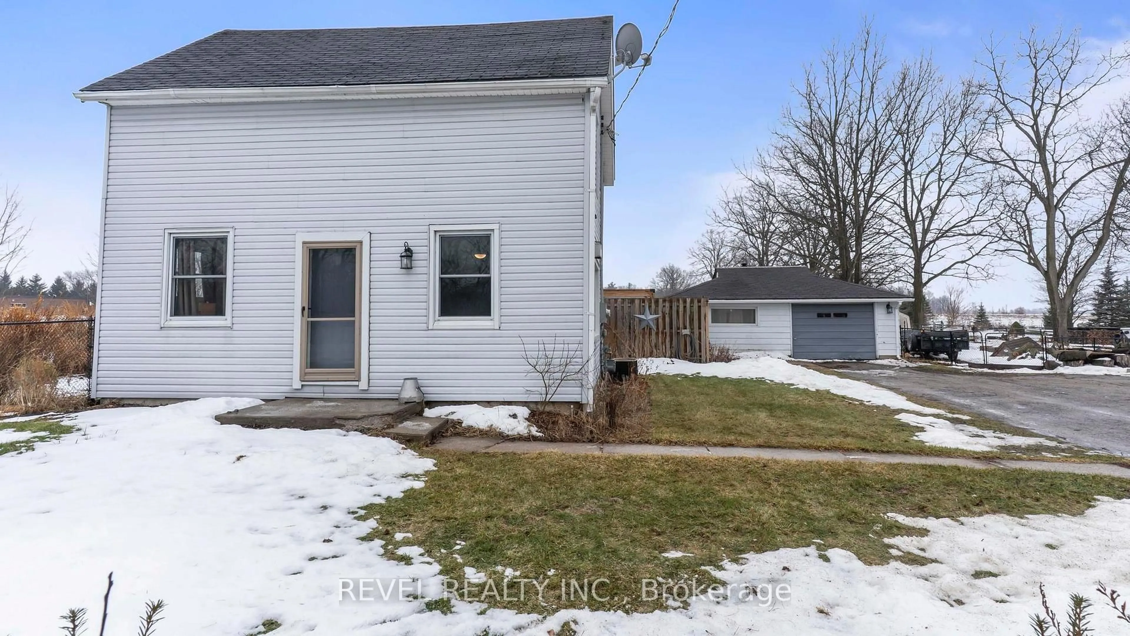 Unknown for 10299 Ilderton Rd, Middlesex Centre Ontario N0M 2A0