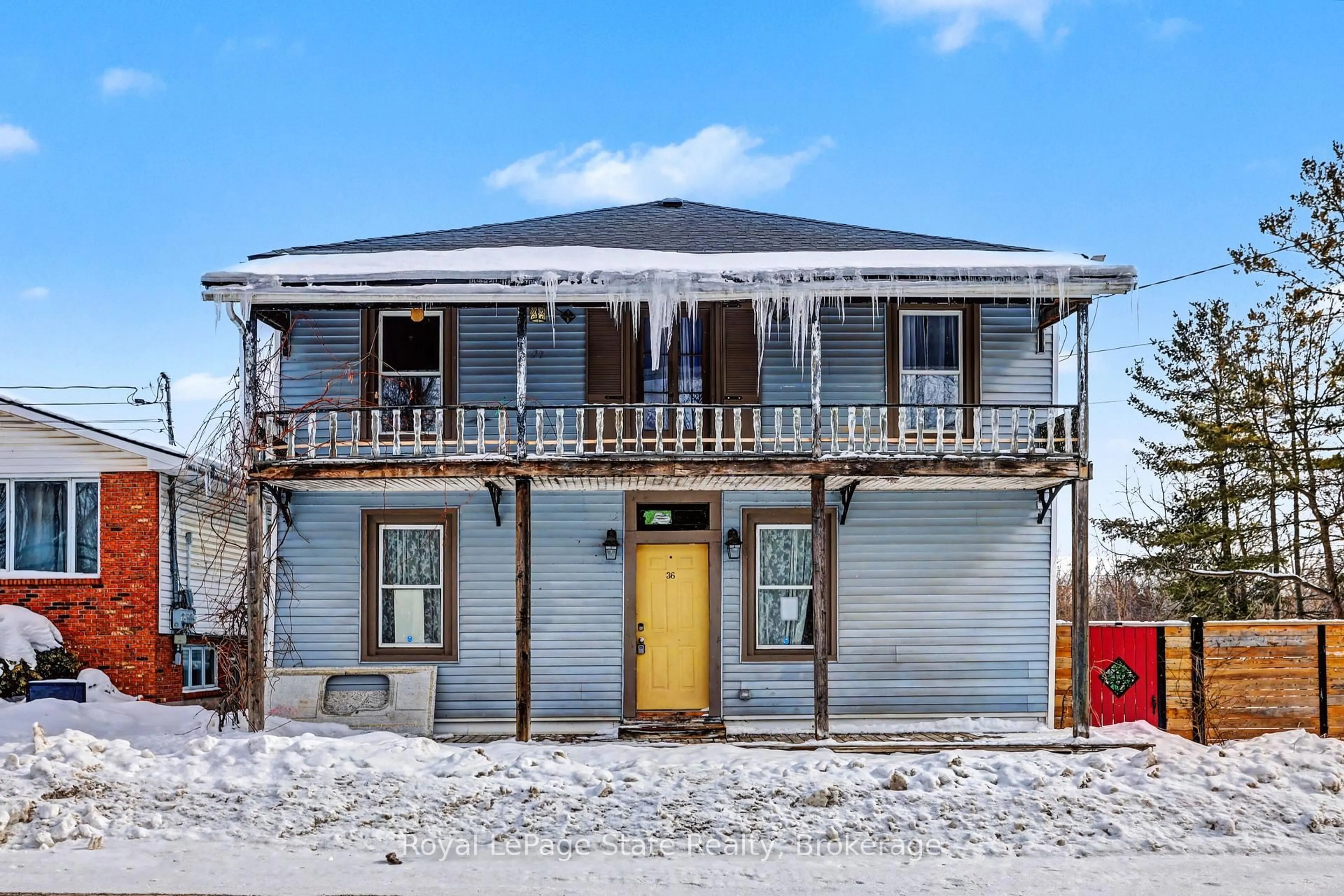 Unknown for 36 River St, Thorold Ontario L0S 1K0