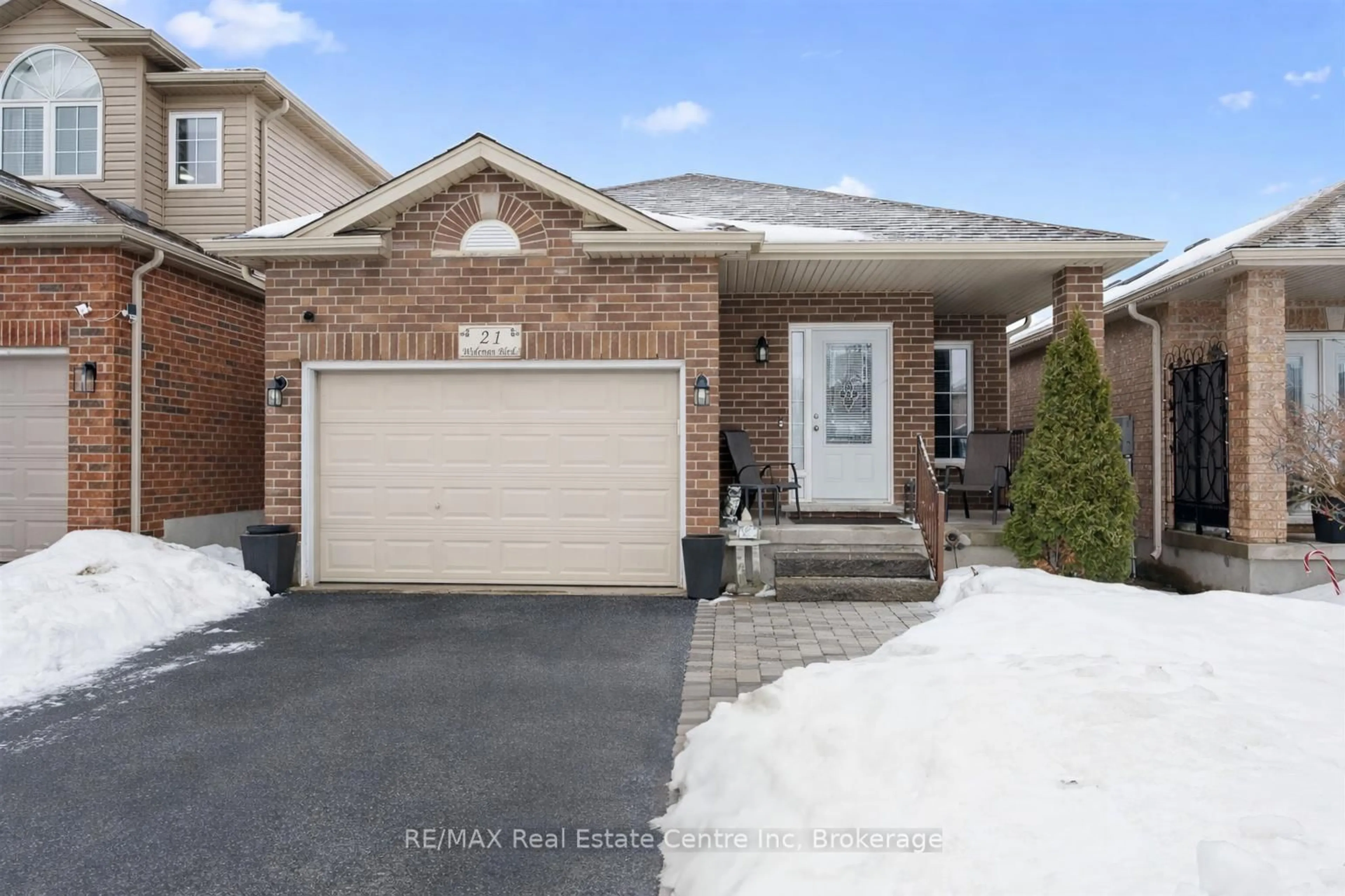 Home with brick exterior material, street for 21 Wideman Blvd, Guelph Ontario N1E 0J2