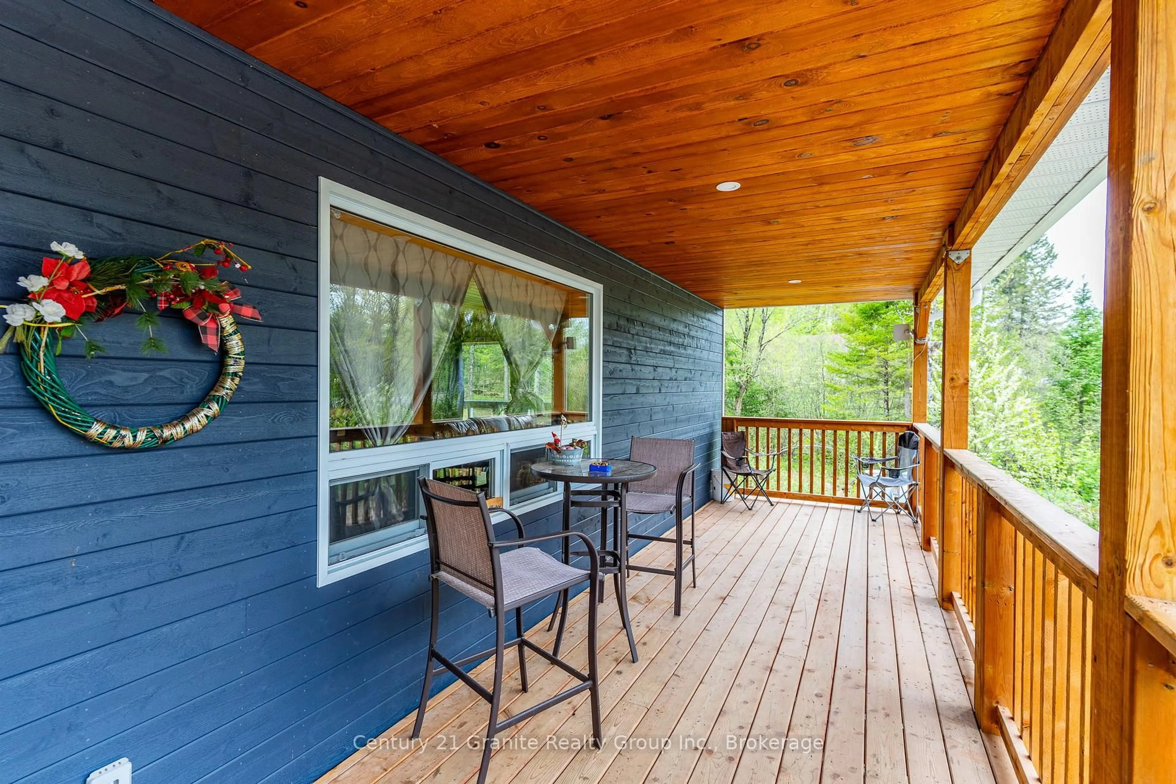 Patio, water/lake/river/ocean view for 10498 Highway 118, Algonquin Highlands Ontario K0M 1J0