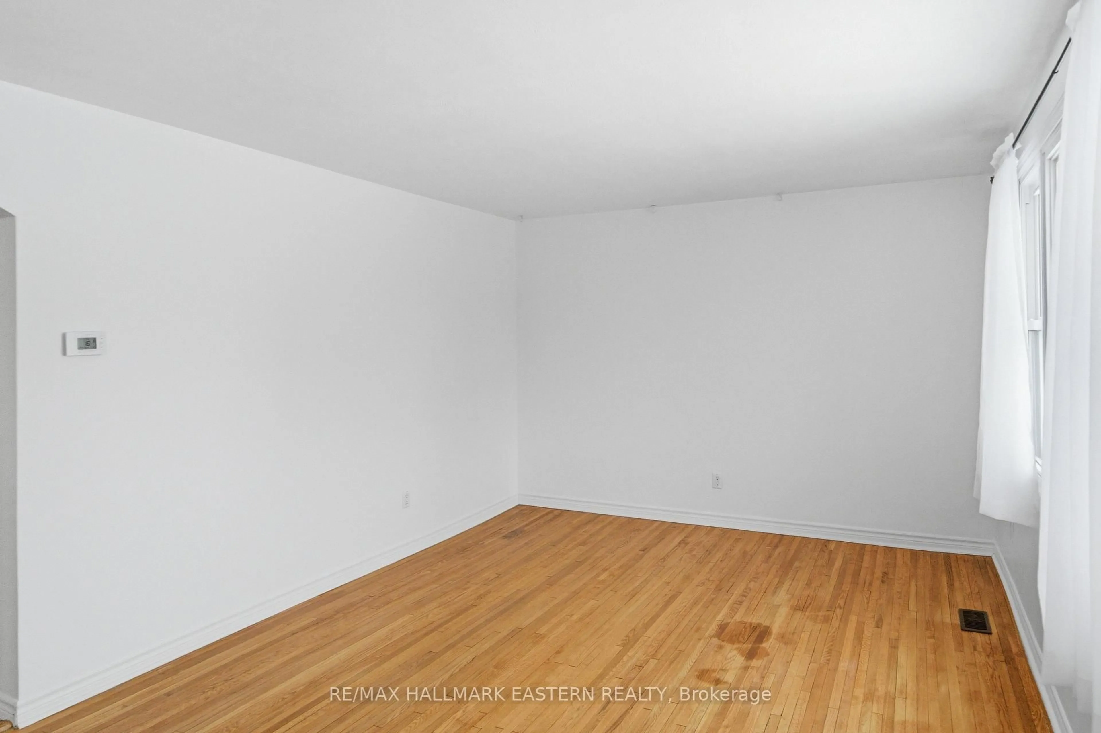 A pic of a room for 781 Snelgrove Rd, Peterborough Ontario K9H 2E8