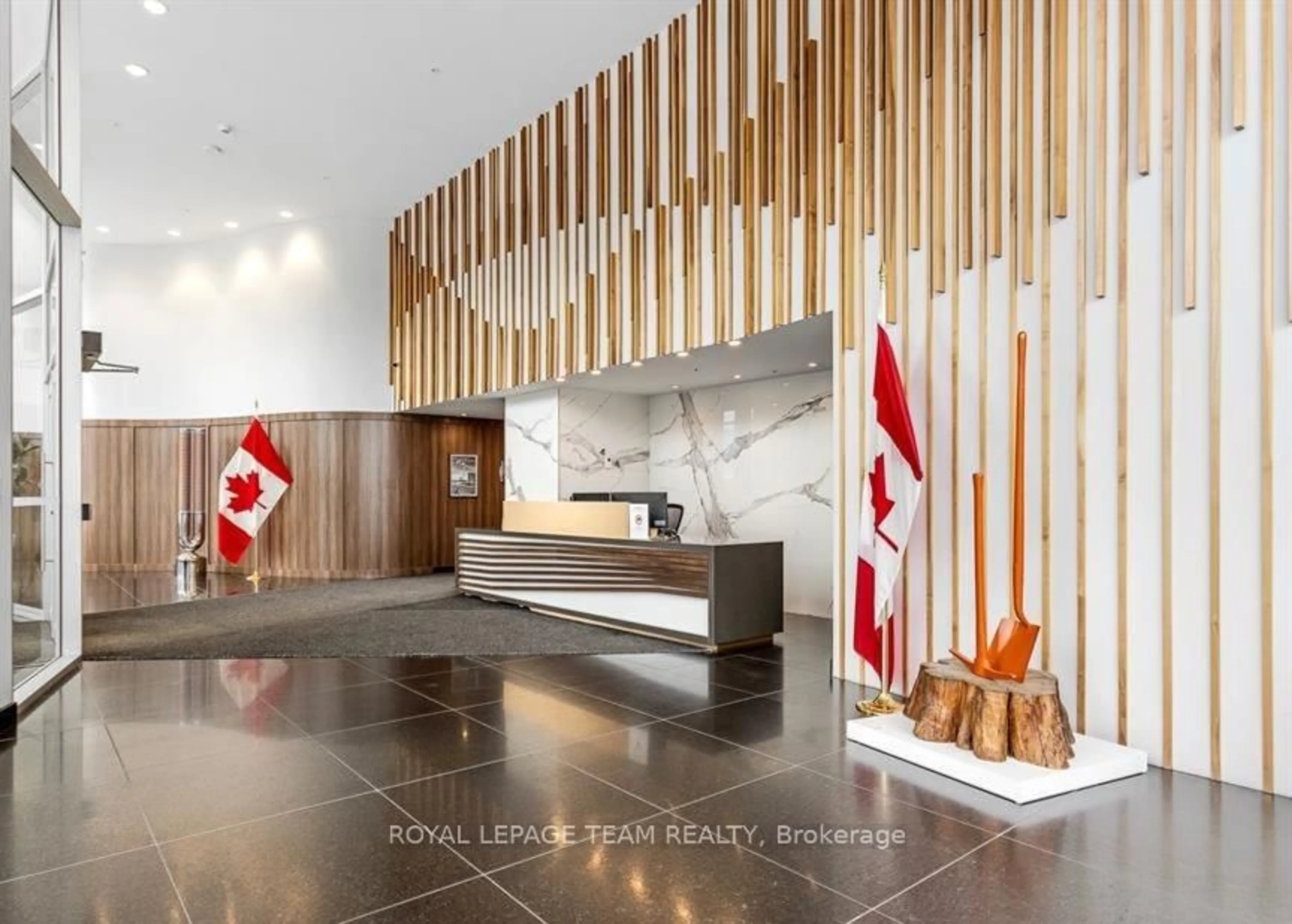 Lobby for 805 Carling Ave #1502, Ottawa Ontario K1S 5W9